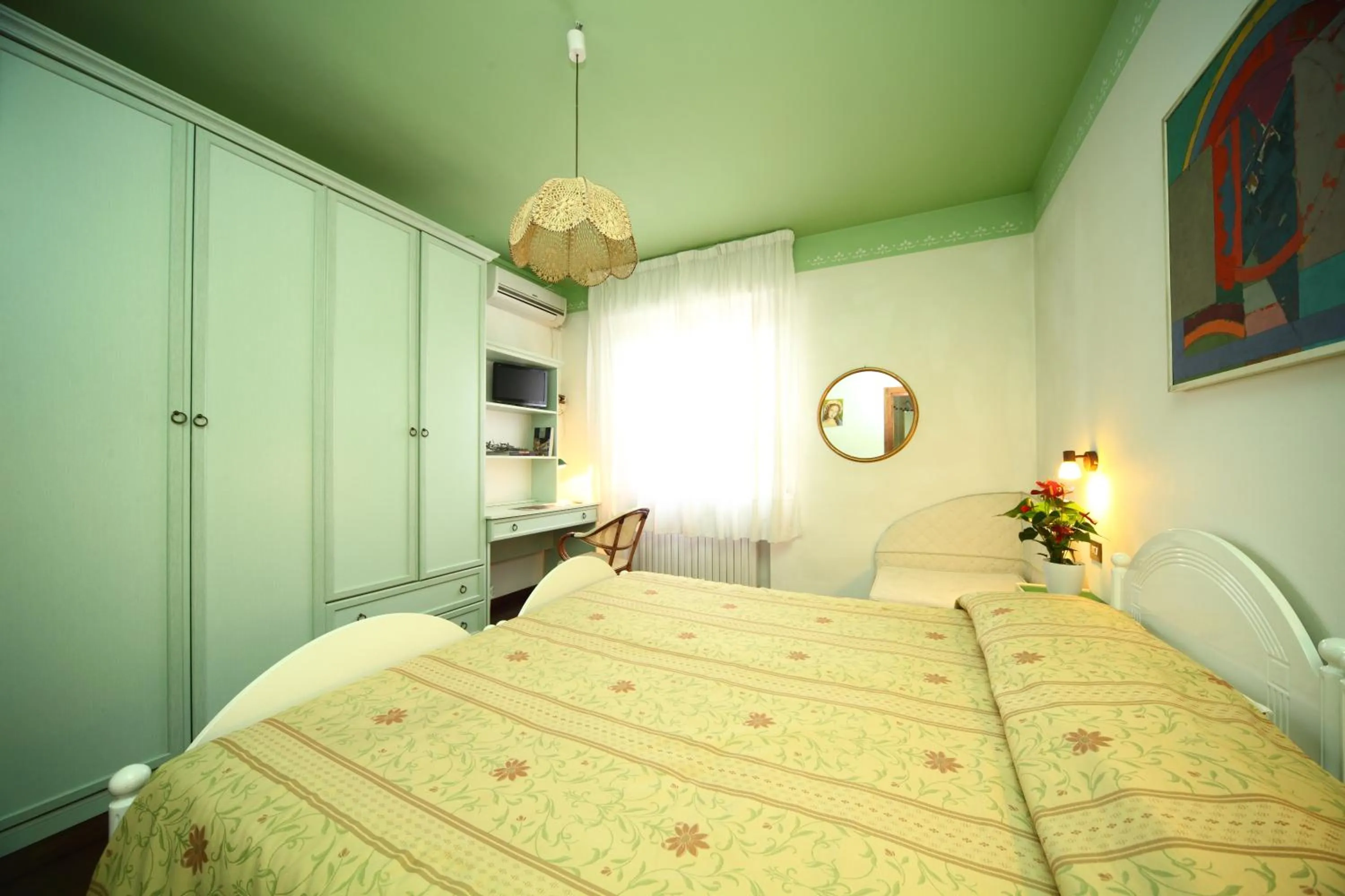 Photo of the whole room, Bed in B&B Francesco in Assisi