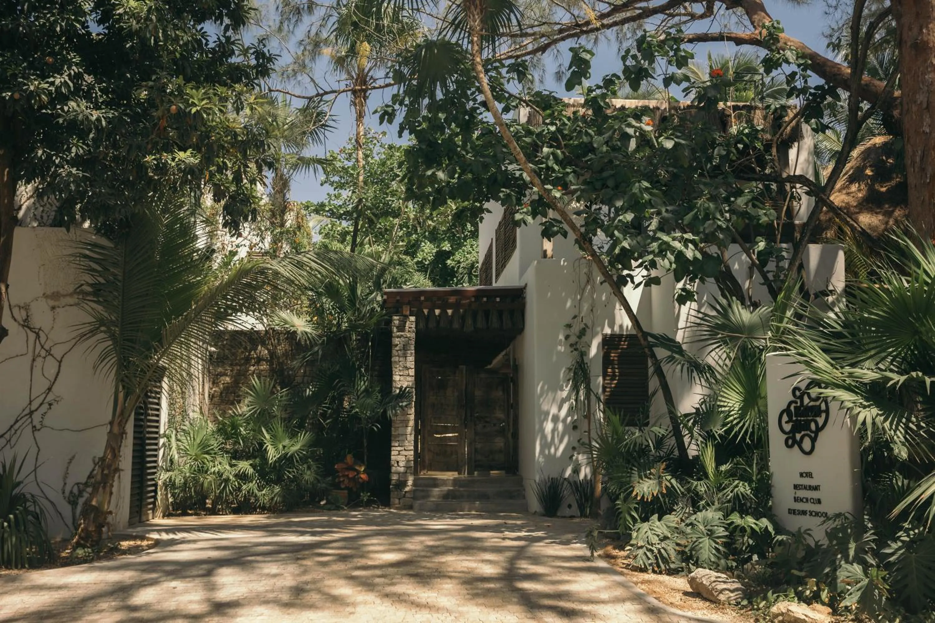 Facade/entrance in Chiringuito Tulum