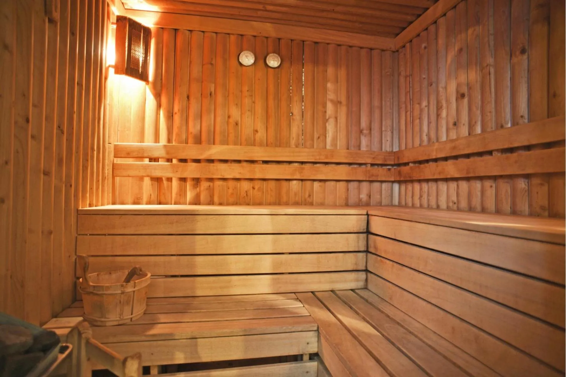Family hotel Gradina