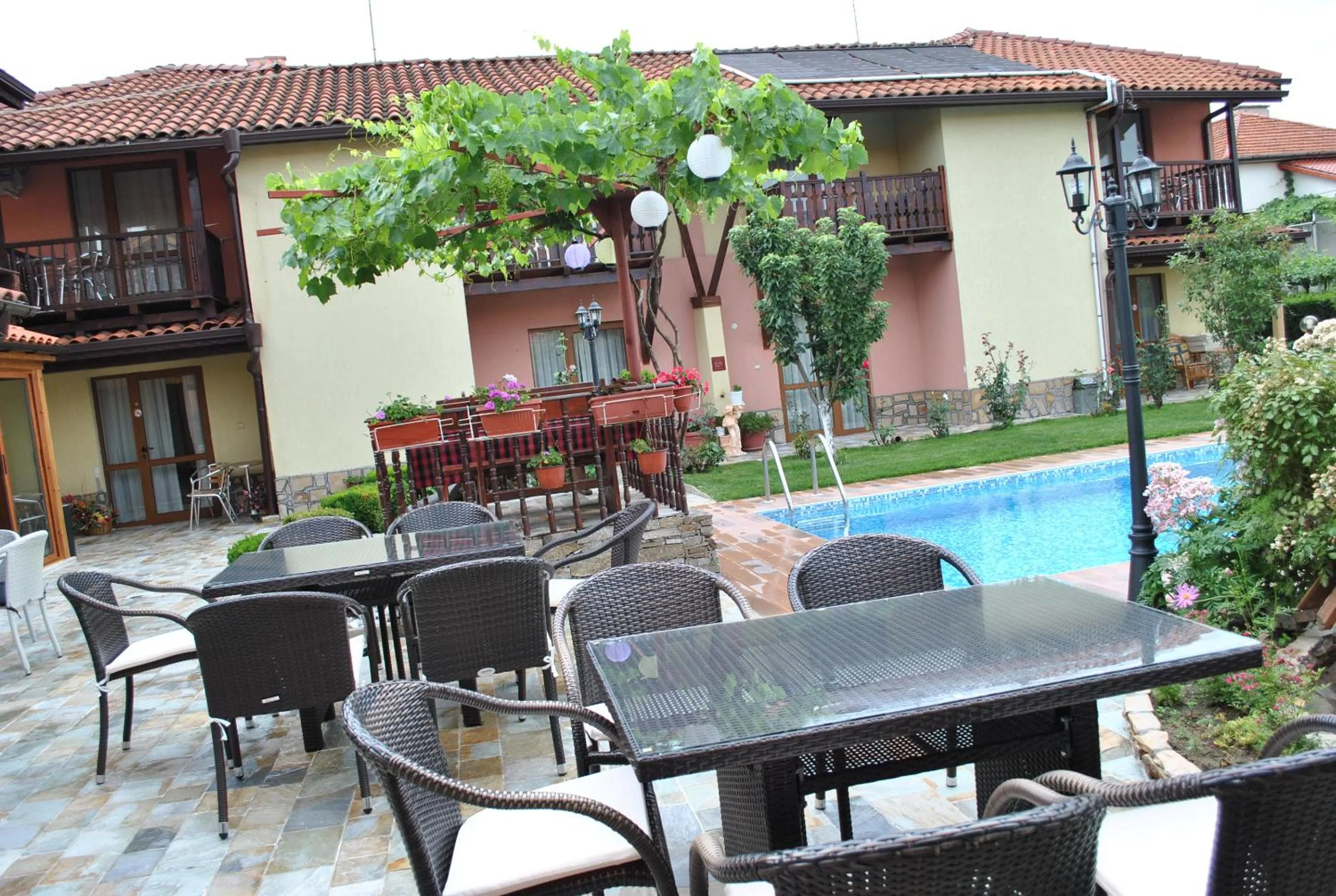 Patio in Family hotel Gradina