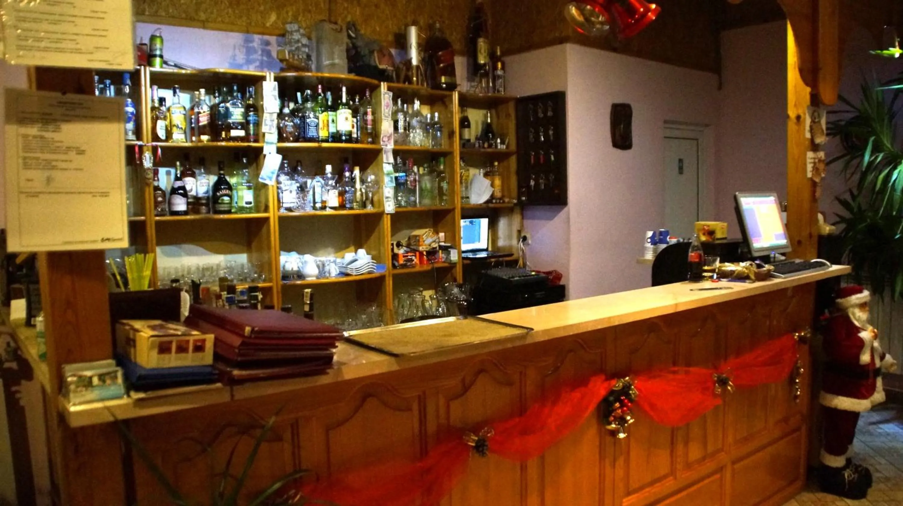 Restaurant/places to eat in Family hotel Gradina