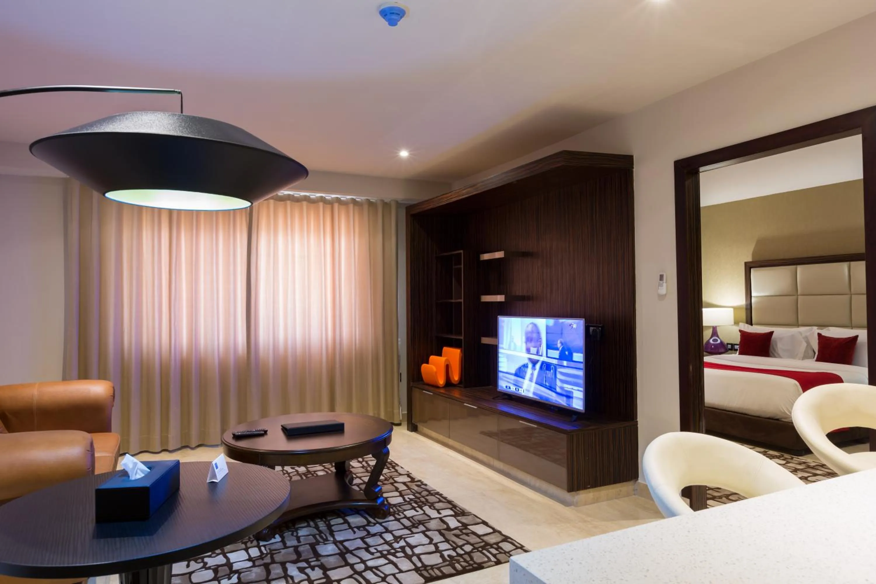 Bed in The Palms by Eagles