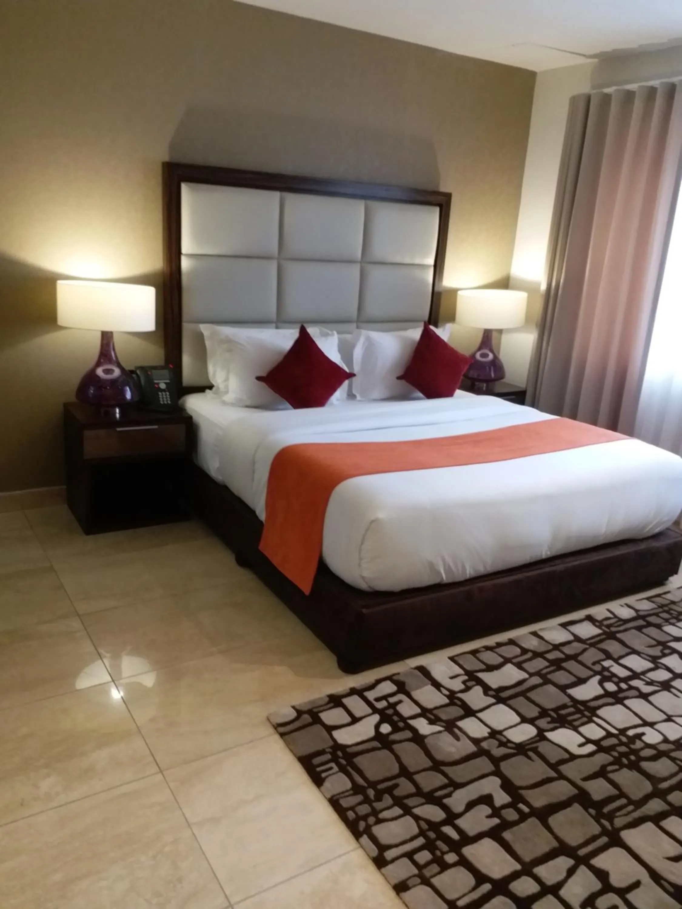 Bed in The Palms by Eagles