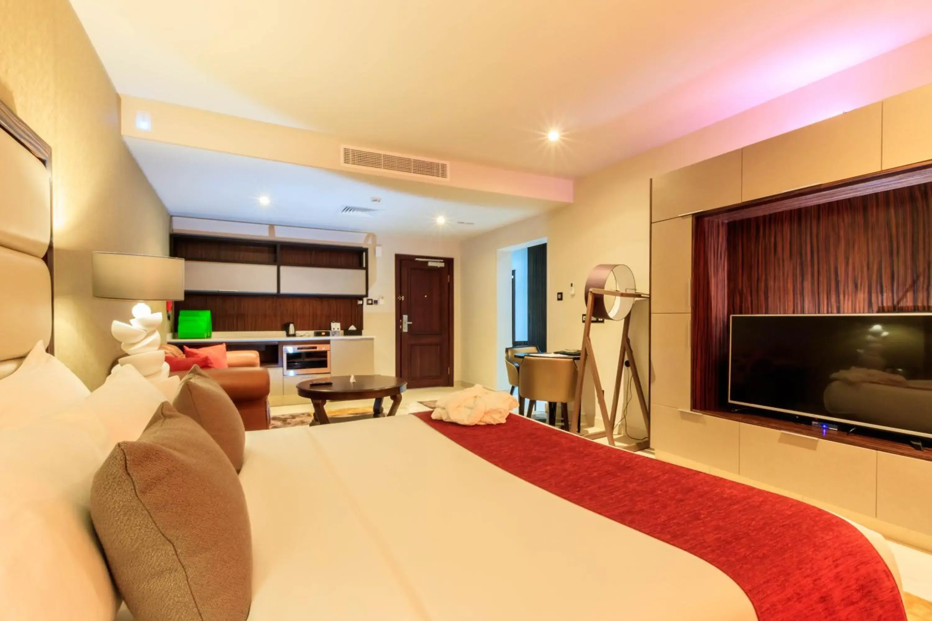King Suite in The Palms by Eagles, Takoradi King Suite in The Palms by Eagles, Takoradi