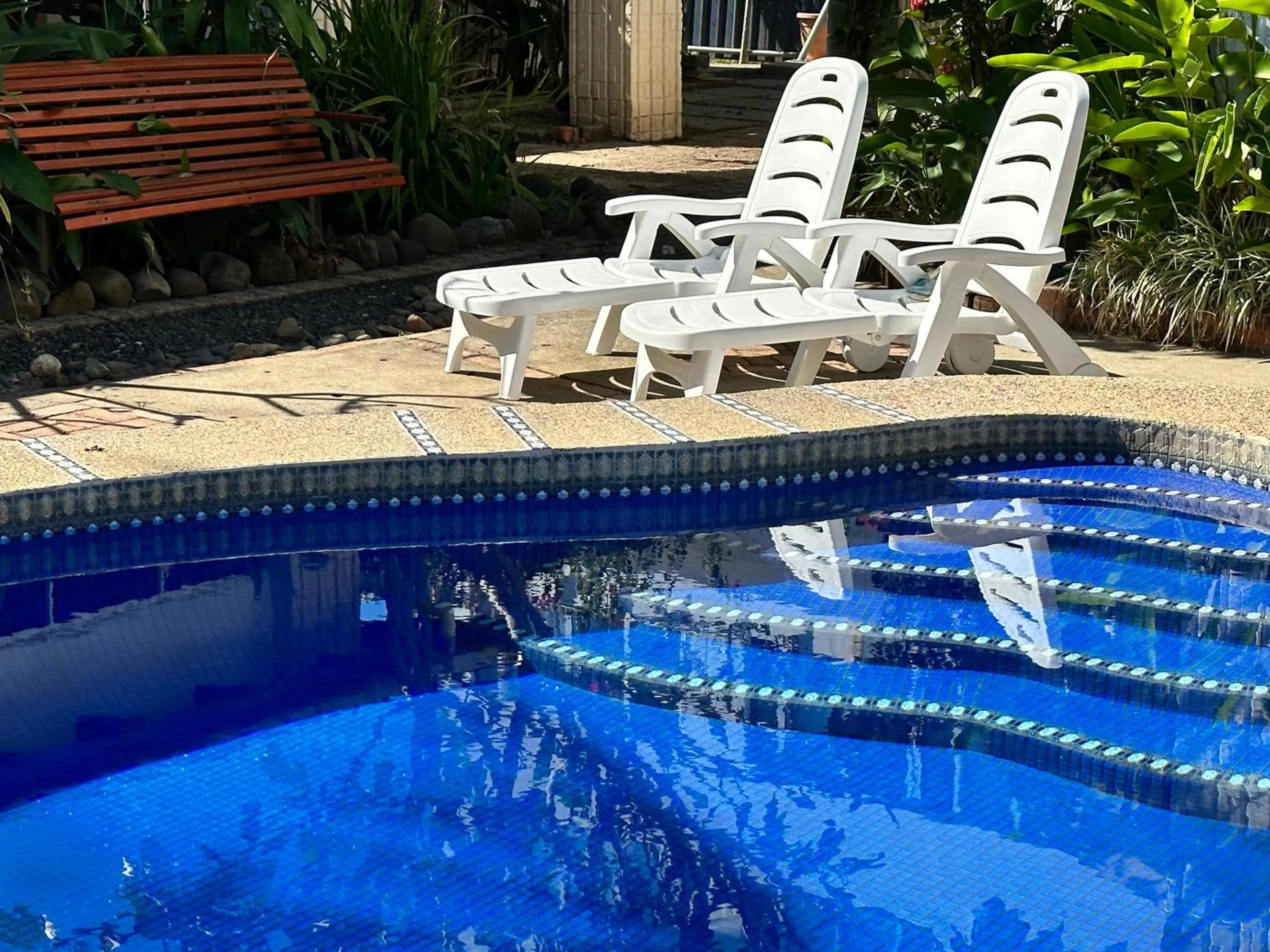 Swimming pool in Bua Bed & Breakfast