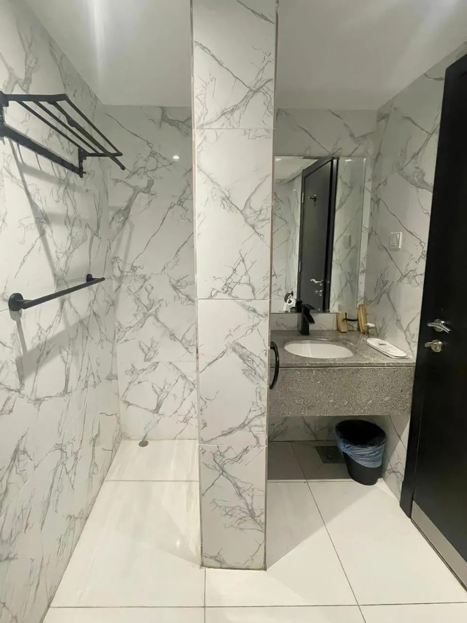 Bathroom in Durat Al Urubah