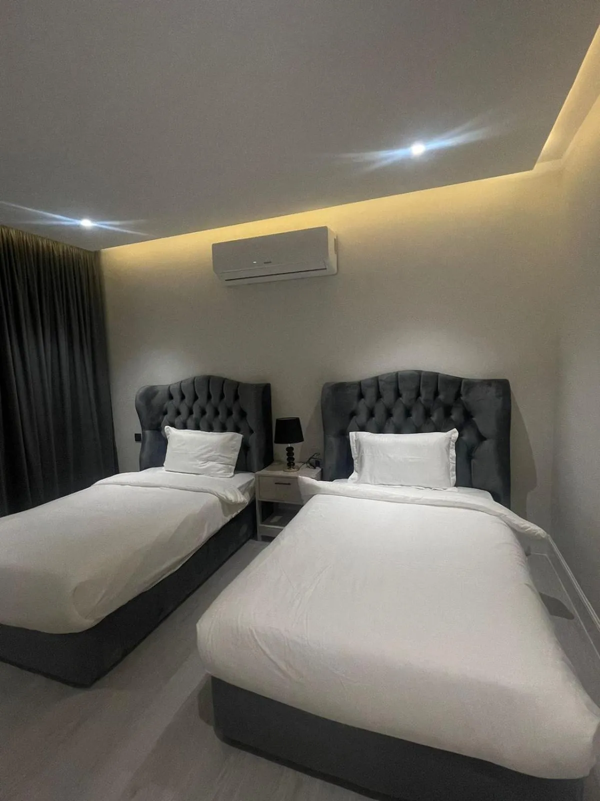 Bed in Durat Al Urubah