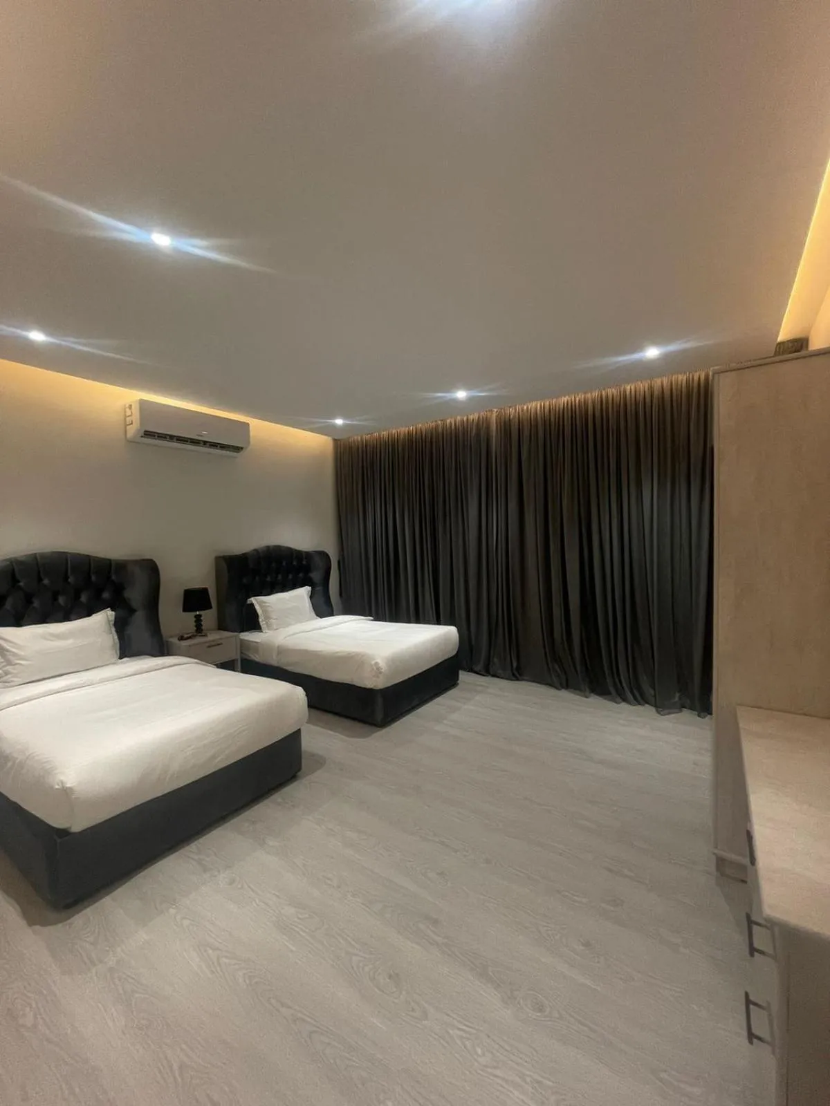 Bed in Durat Al Urubah