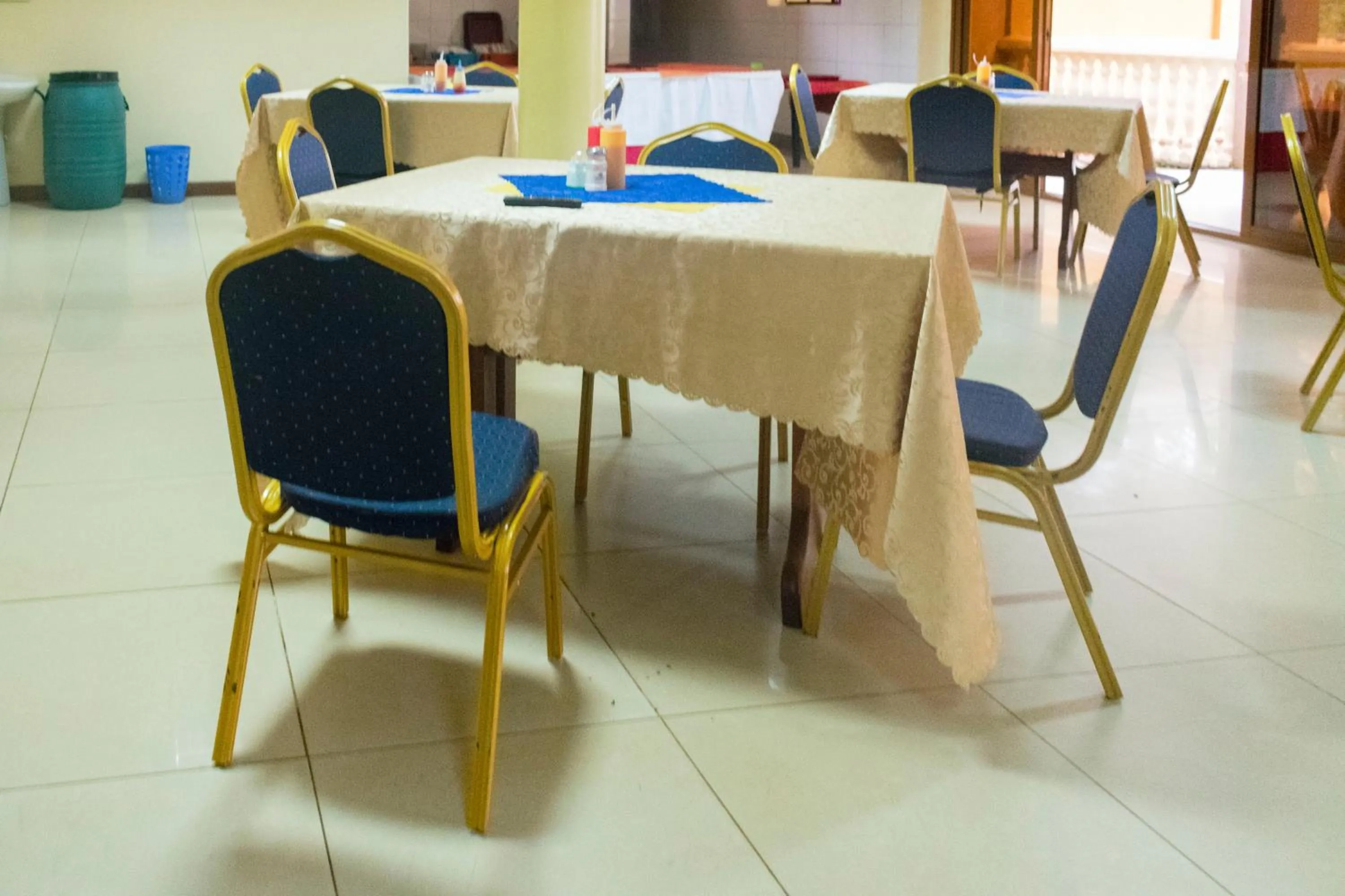 Restaurant/places to eat in Kayegi Hotel Mbale