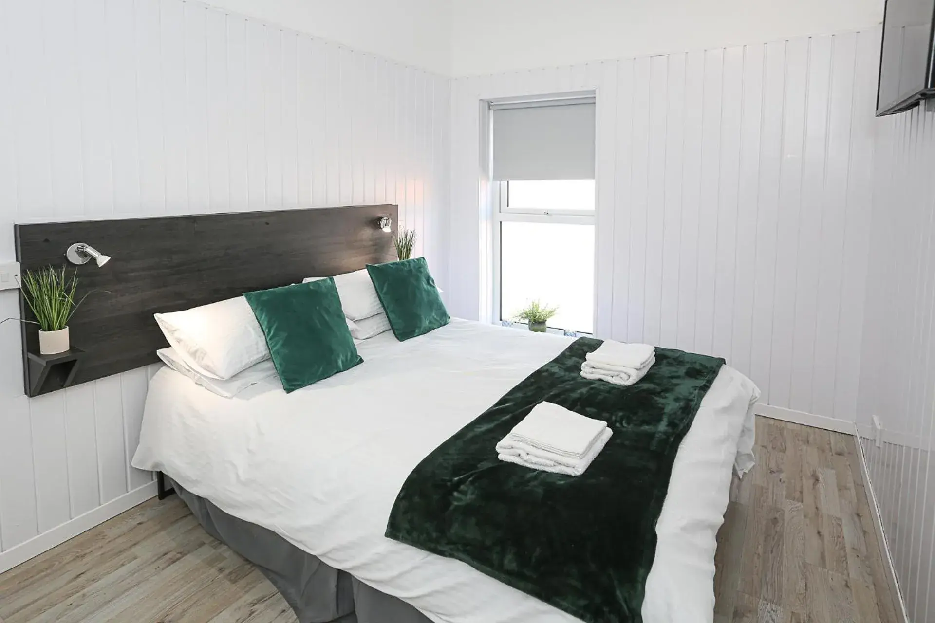 Bedroom, Bed in OYO Queens Quarter Bedroom, Bed in OYO Queens Quarter