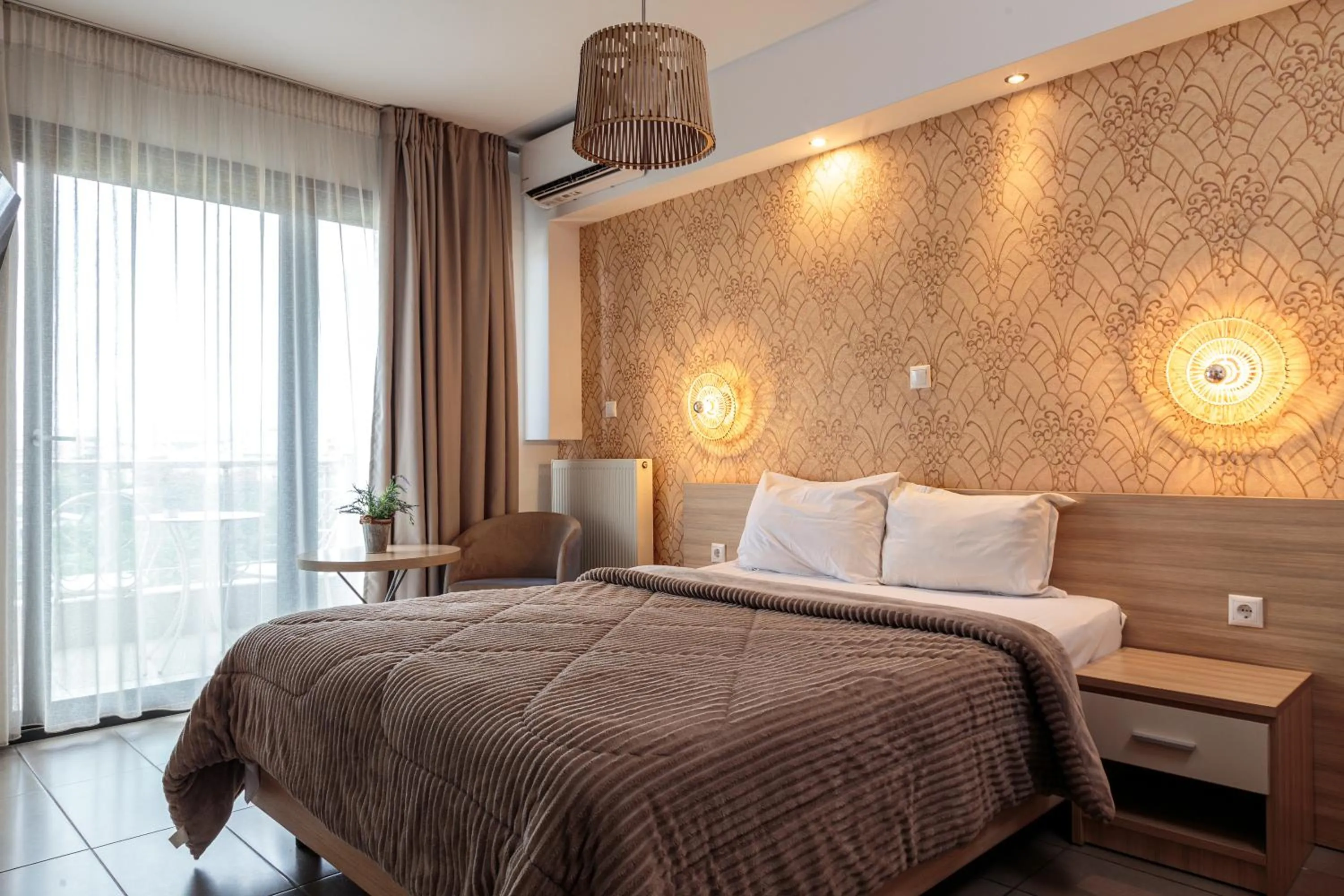 Bed in Limani Comfort Rooms