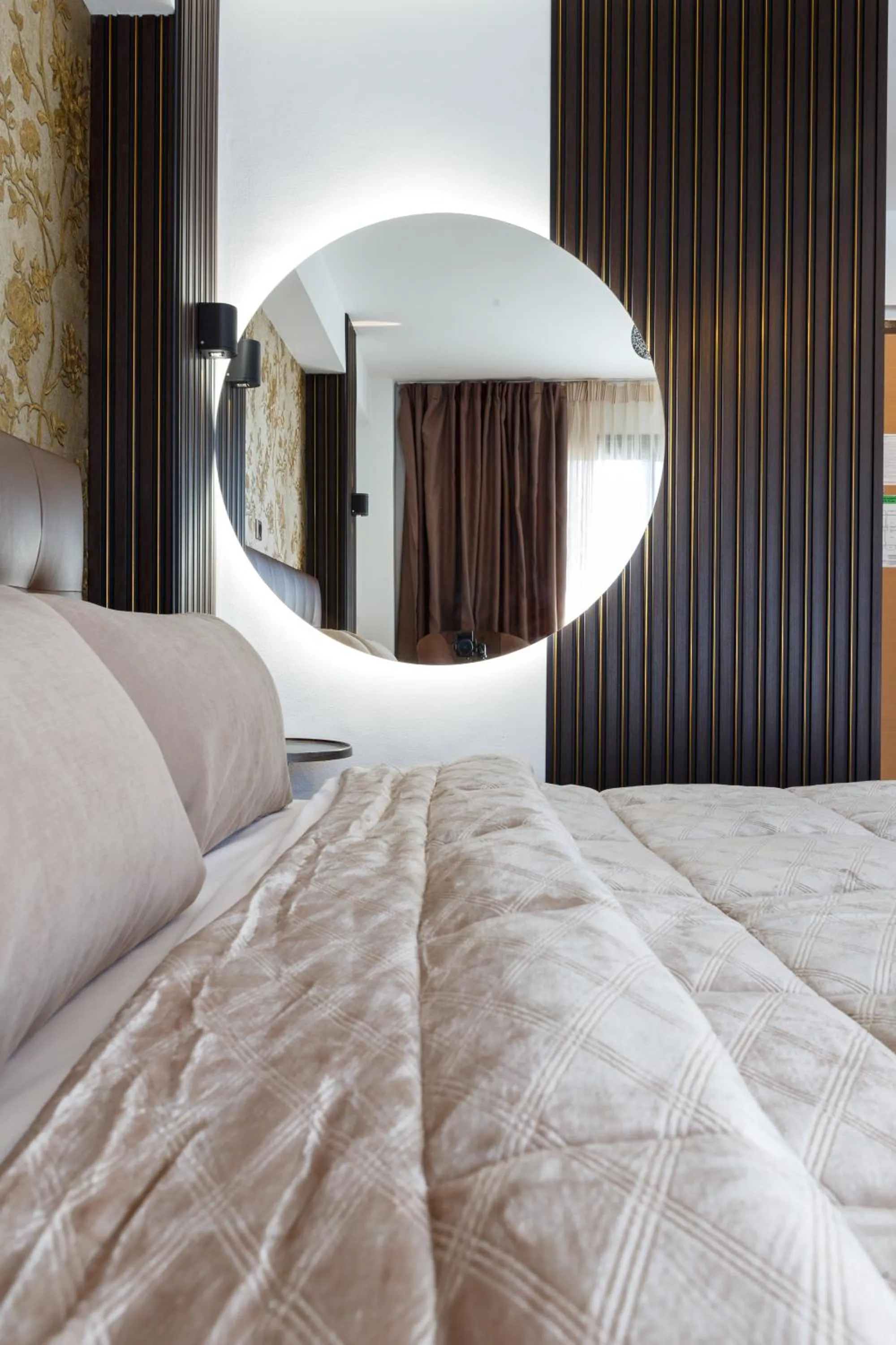 Bed in Limani Comfort Rooms