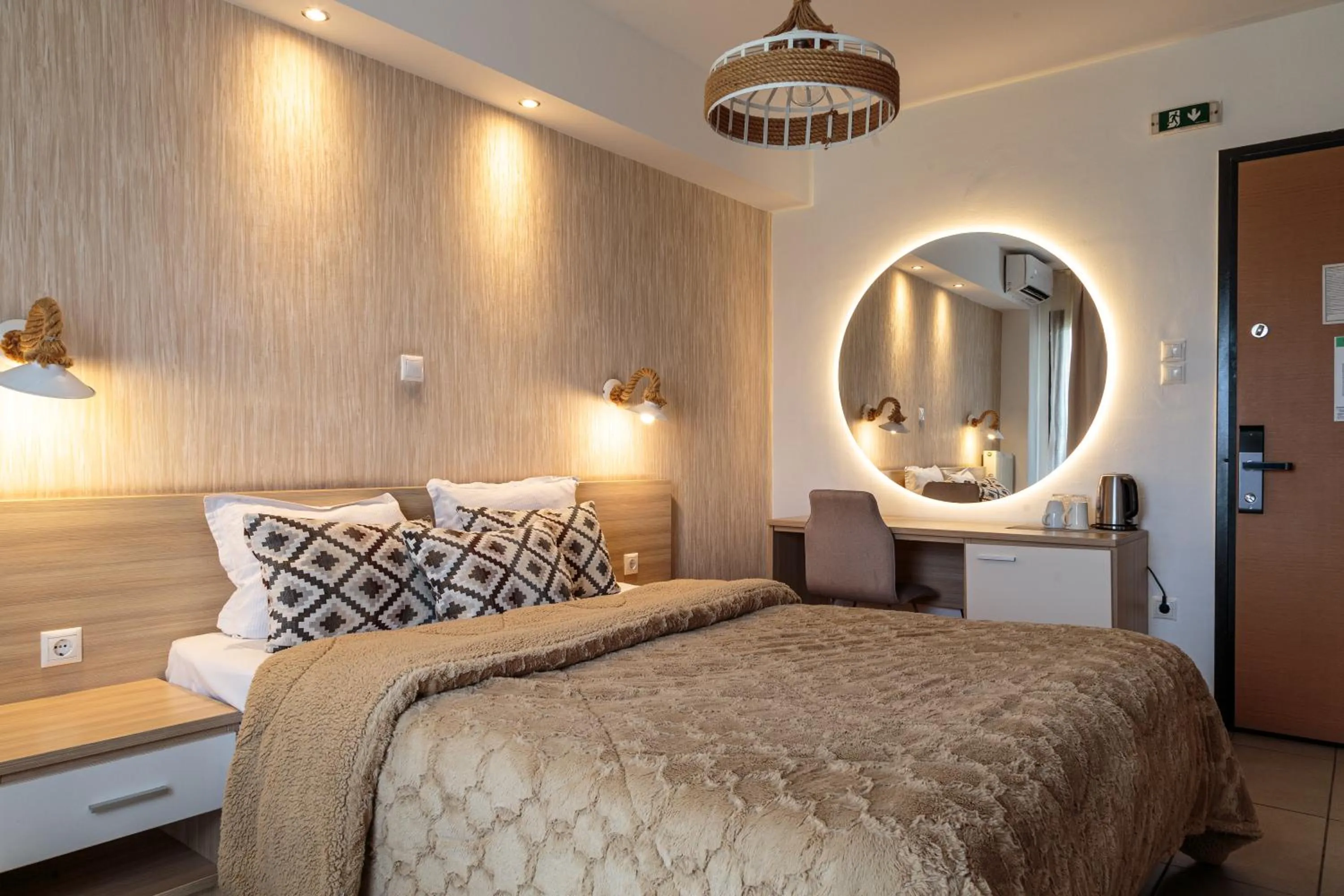 Bed in Limani Comfort Rooms