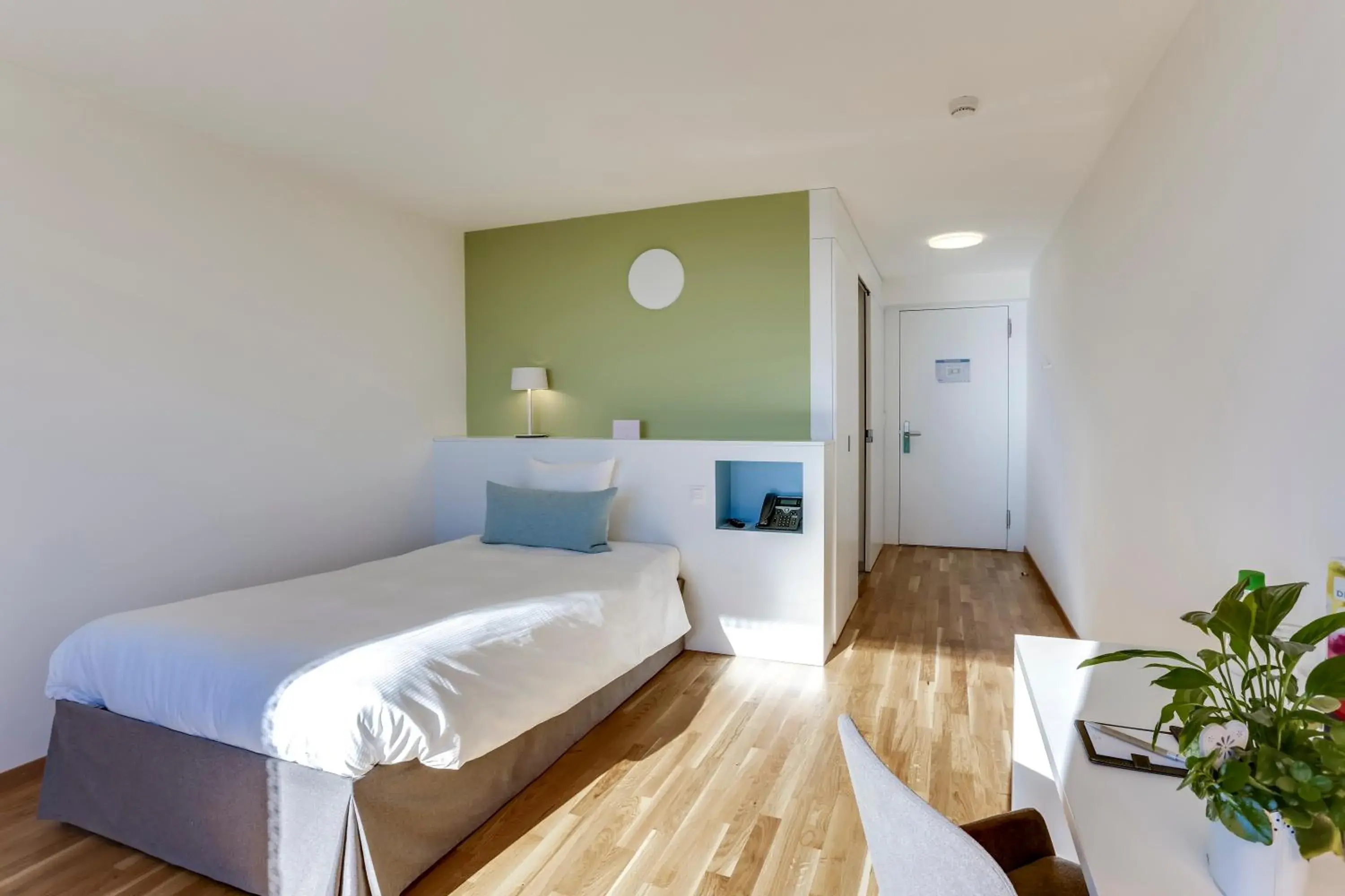 Photo of the whole room, Bed in Hôtel des Patients Photo of the whole room, Bed in Hôtel des Patients