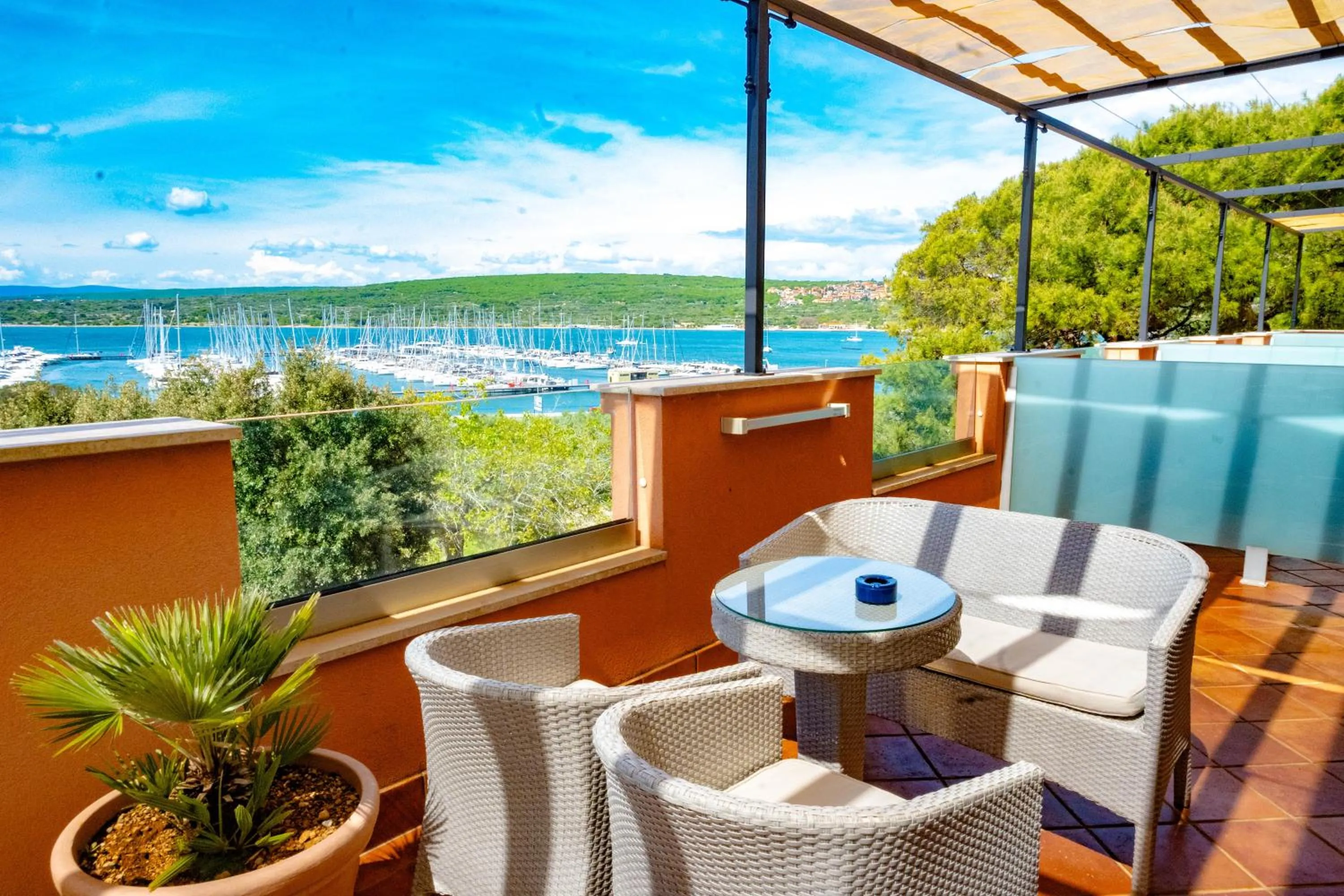 View (from property/room) in Hotel Kanajt