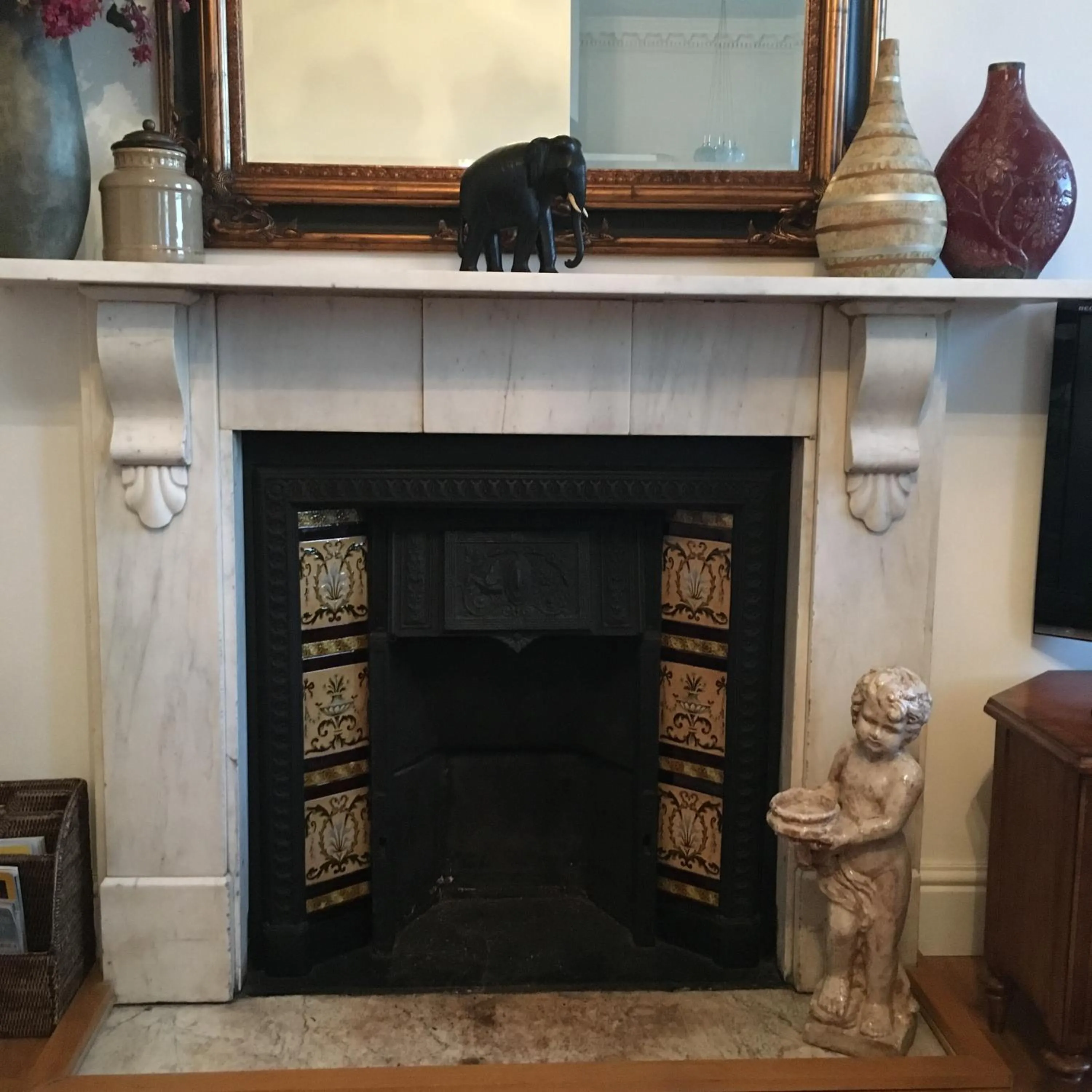 Decorative detail in No 1 The Paragon