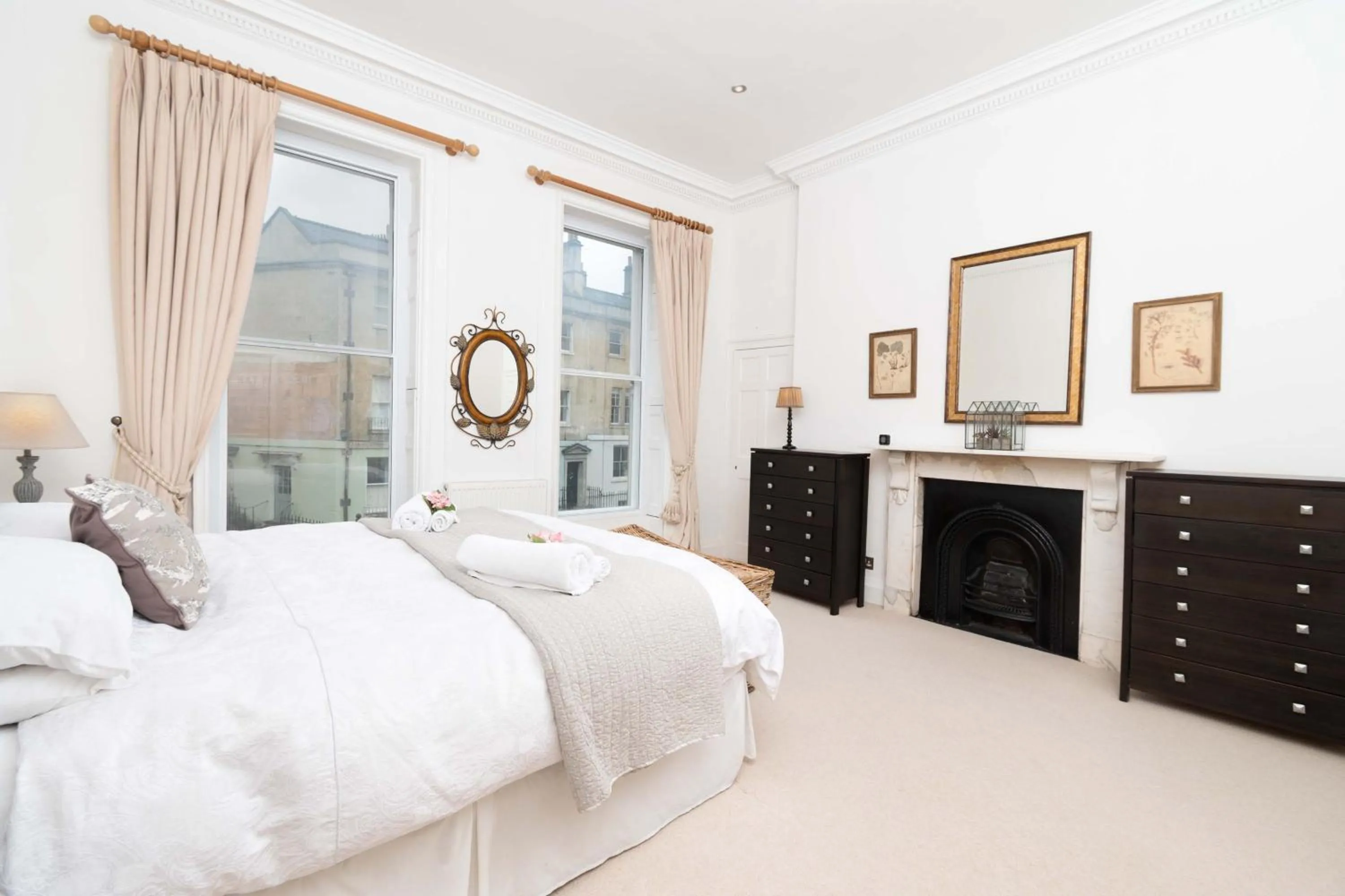 Bedroom, Bed in No 1 The Paragon