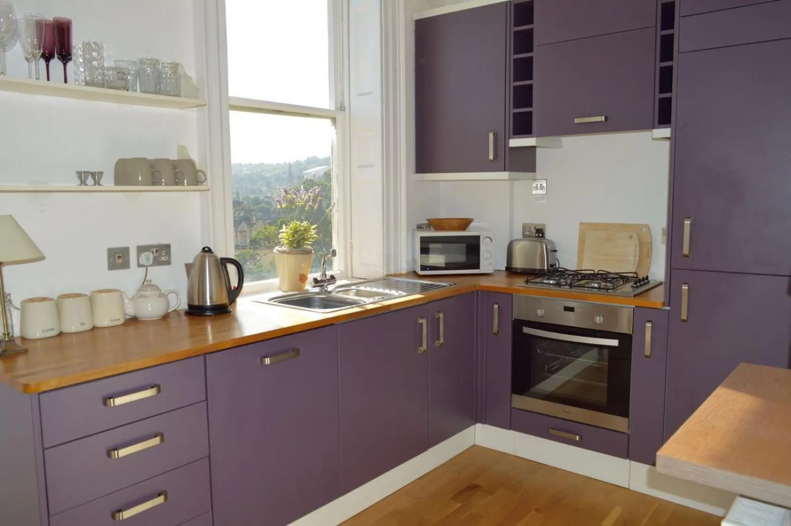 Kitchen or kitchenette in No 1 The Paragon