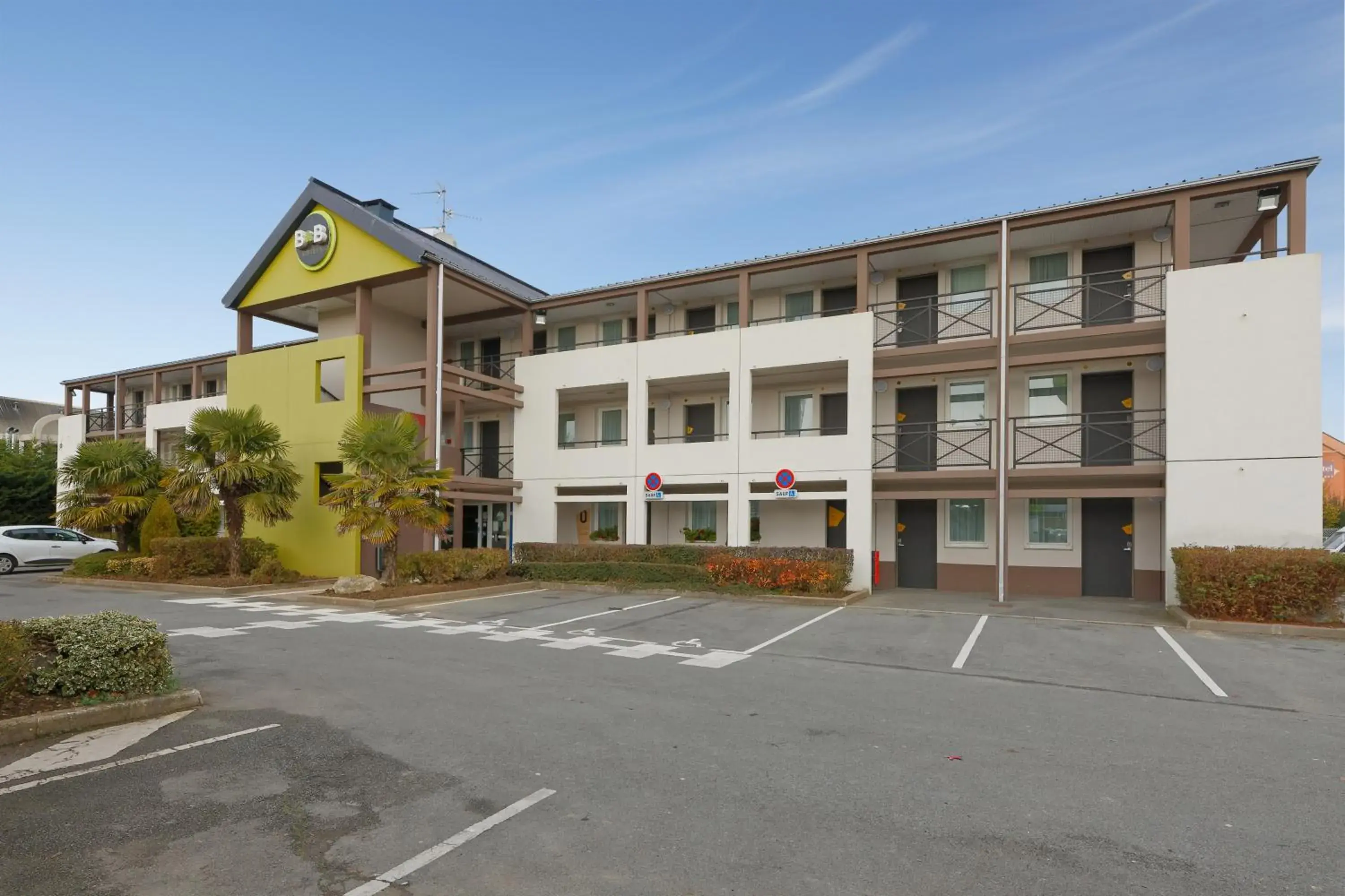 B&B HOTEL Lens Noyelles-Godault B&B HOTEL Lens Noyelles-Godault