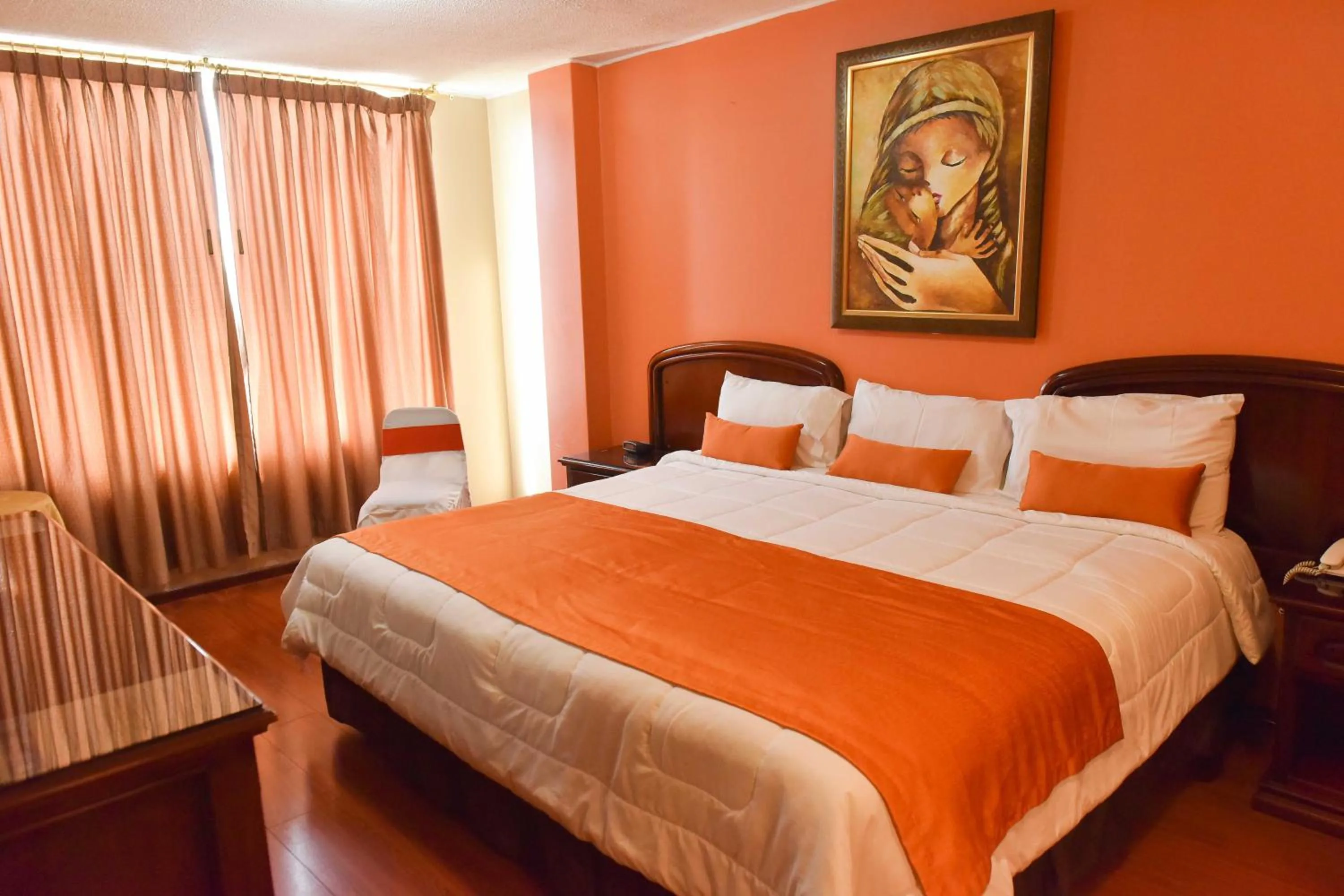 Photo of the whole room, Bed in Hotel Makroz