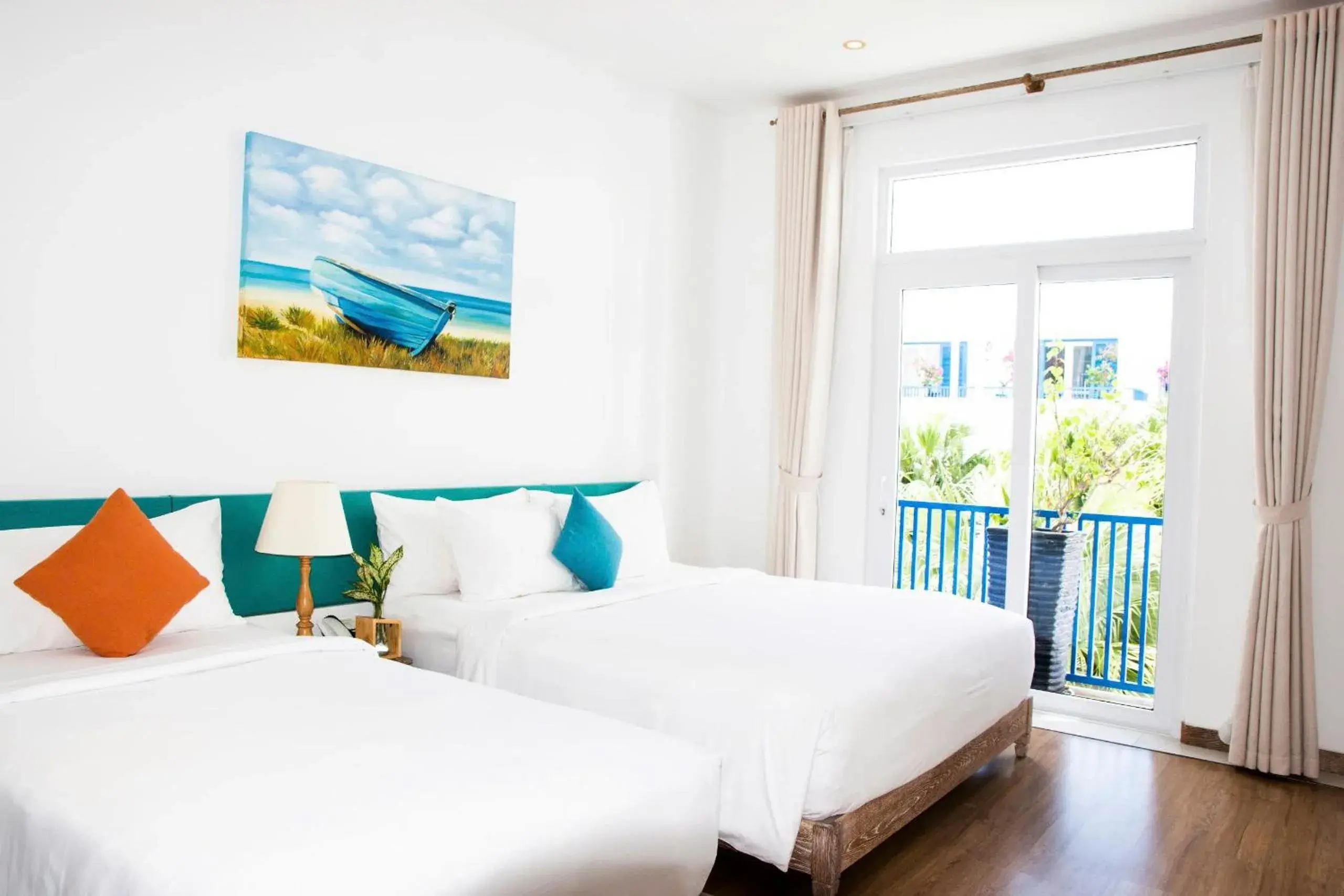 Triple Room with Balcony in Risemount Premier Resort Da Nang Triple Room with Balcony in Risemount Premier Resort Da Nang