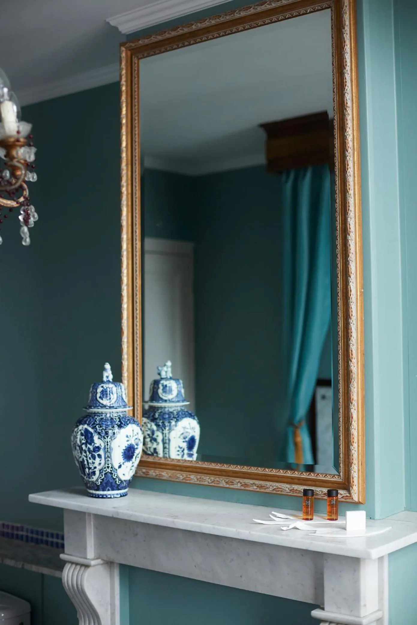 Bathroom in Maison d'Artiste