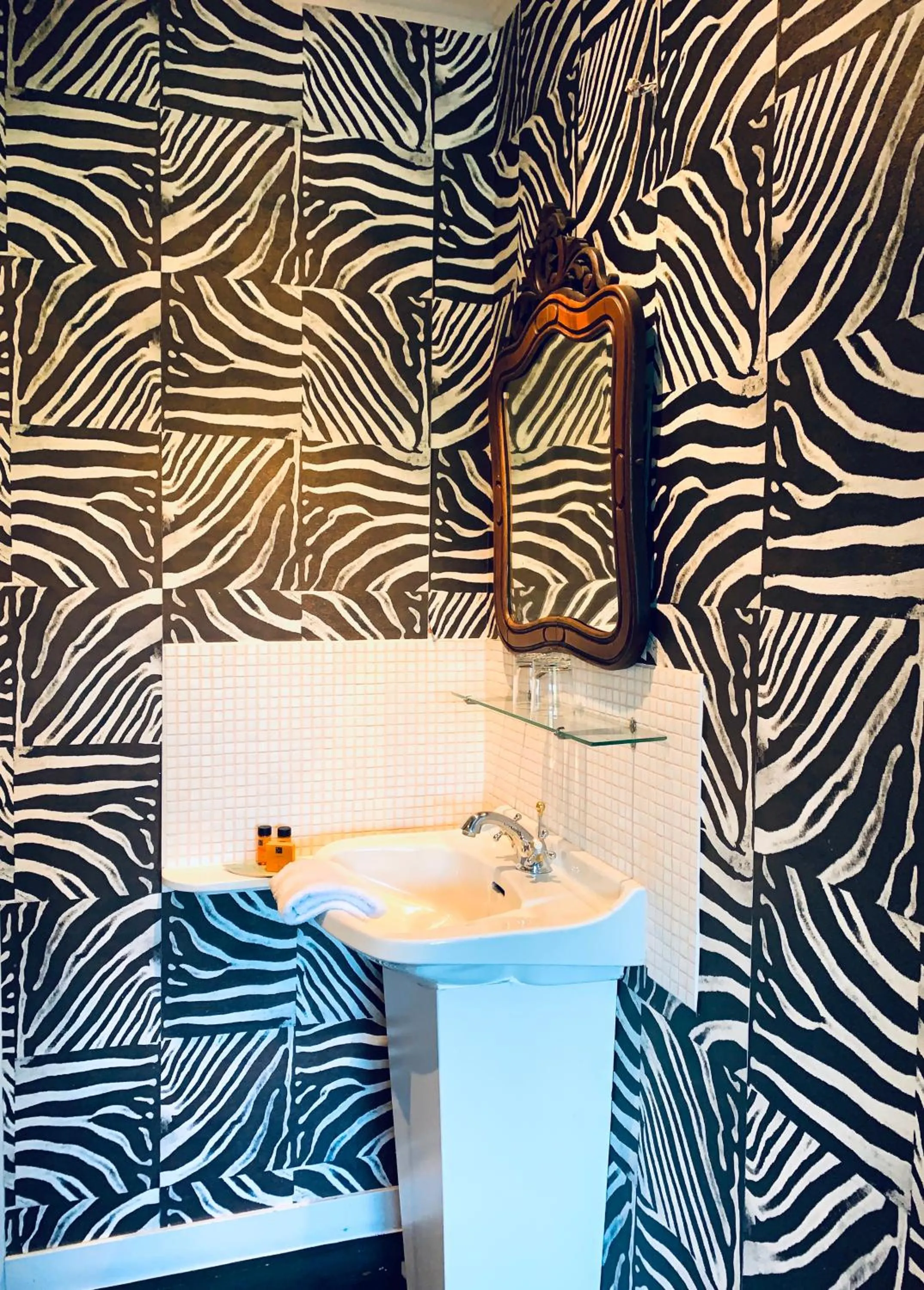 Bathroom in Maison d'Artiste