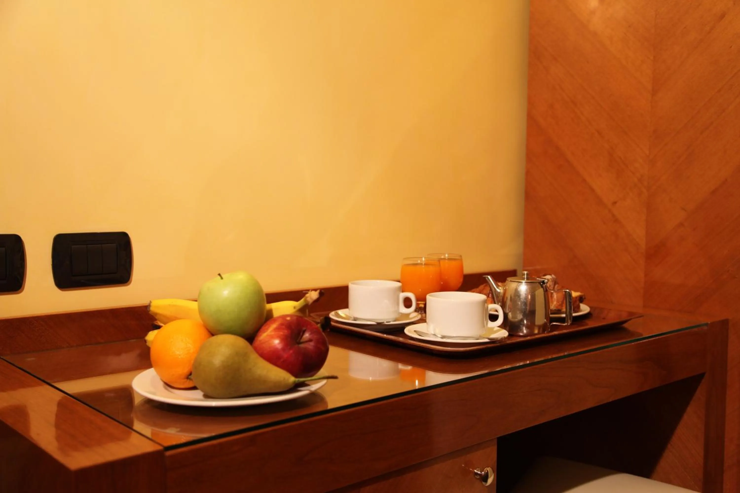 Coffee/tea facilities in B&B Federica's House In Rome