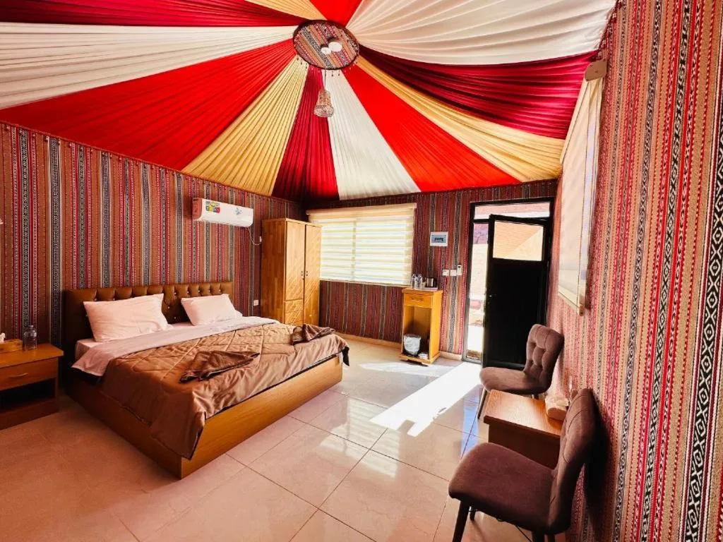 Bed in Hasan Zawaideh luxury camp 2