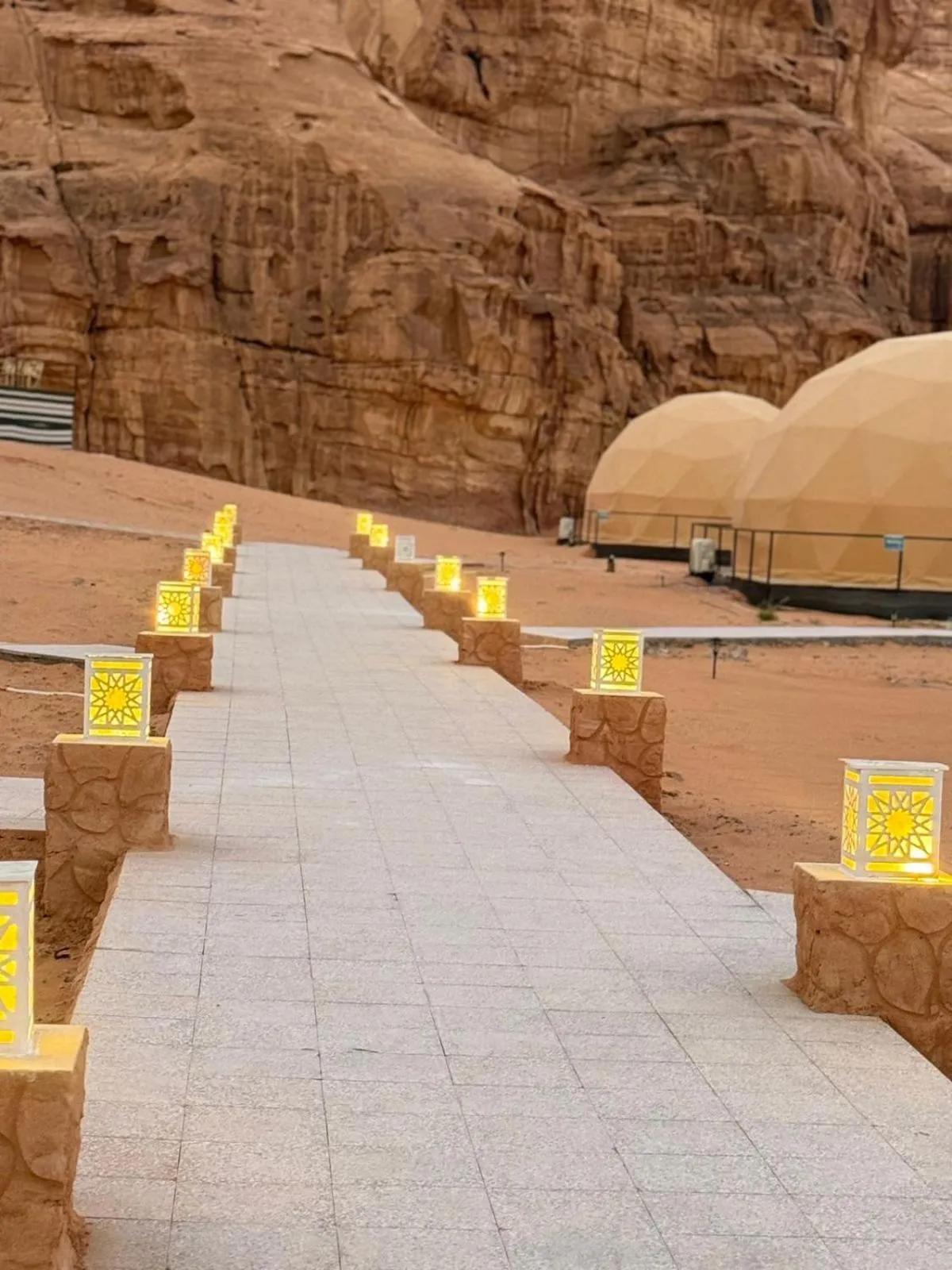 Area and facilities in Hasan Zawaideh luxury camp 2