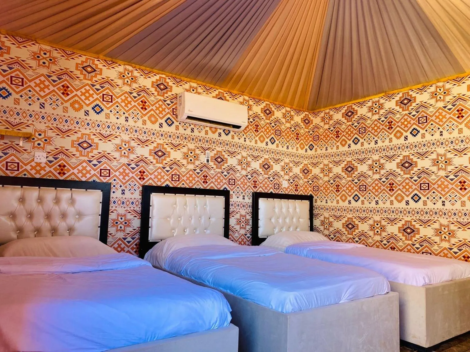 Bed in Hasan Zawaideh luxury camp 2