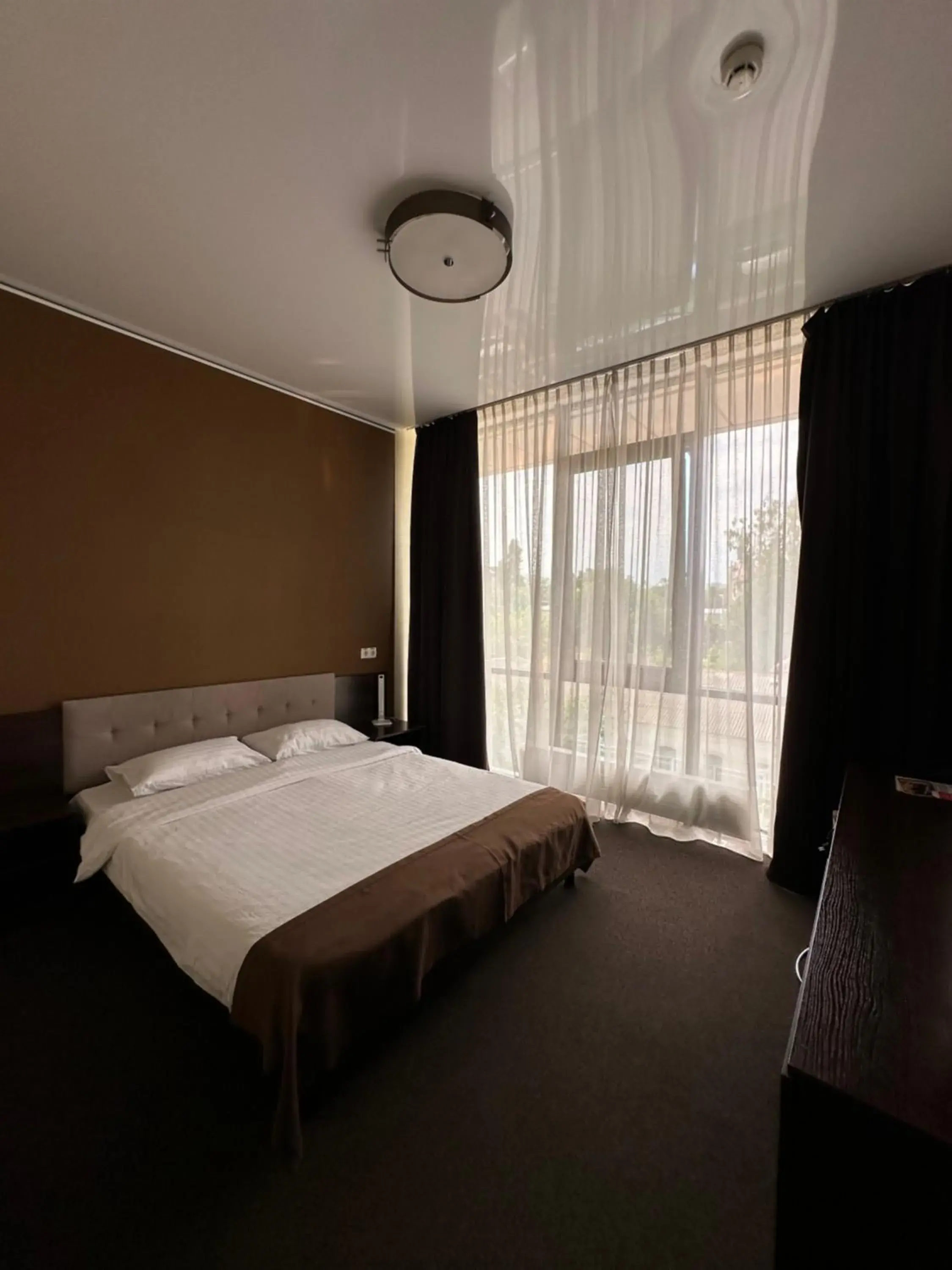 Large Double Room in Hotel Atmosphere Large Double Room in Hotel Atmosphere
