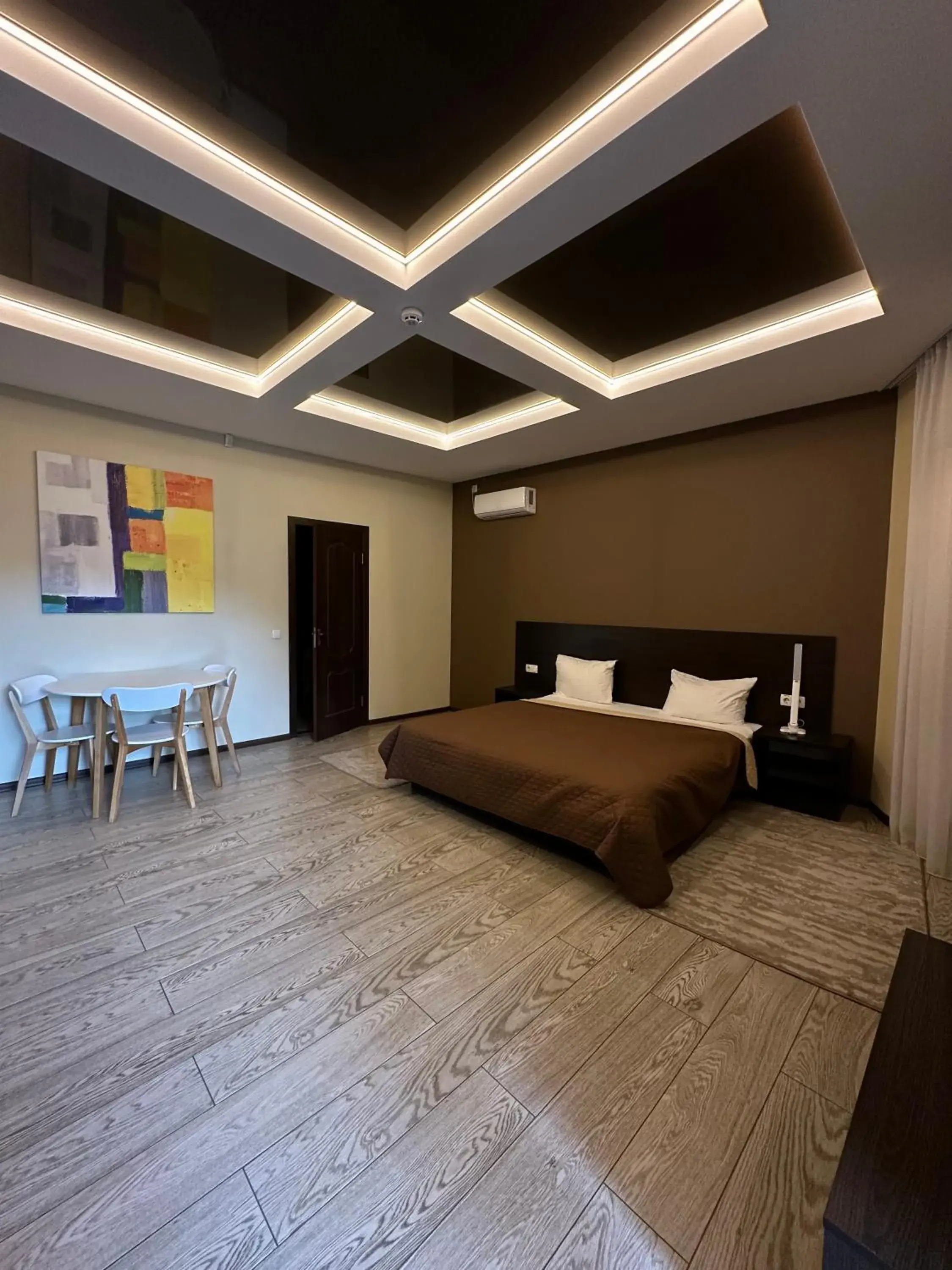 Deluxe Queen Studio in Hotel Atmosphere Deluxe Queen Studio in Hotel Atmosphere
