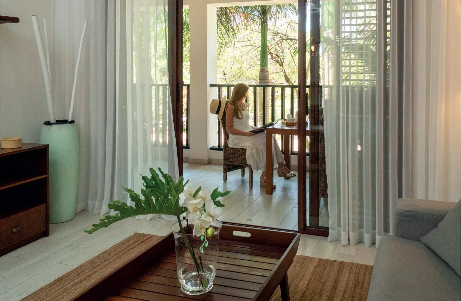 Seating area in Hotel Casa Hemingway