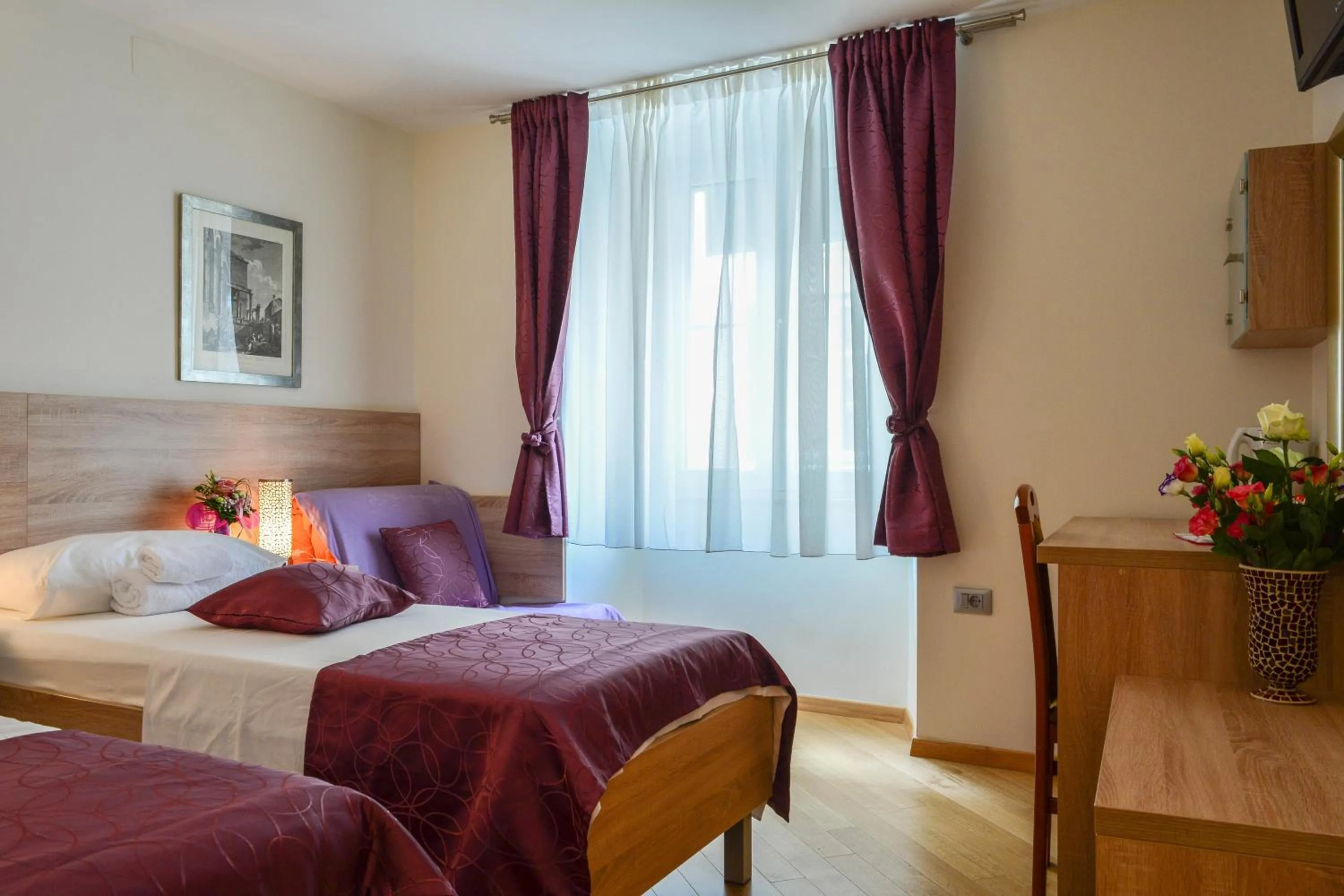 Bedroom, Bed in Hotel Kastel 1700