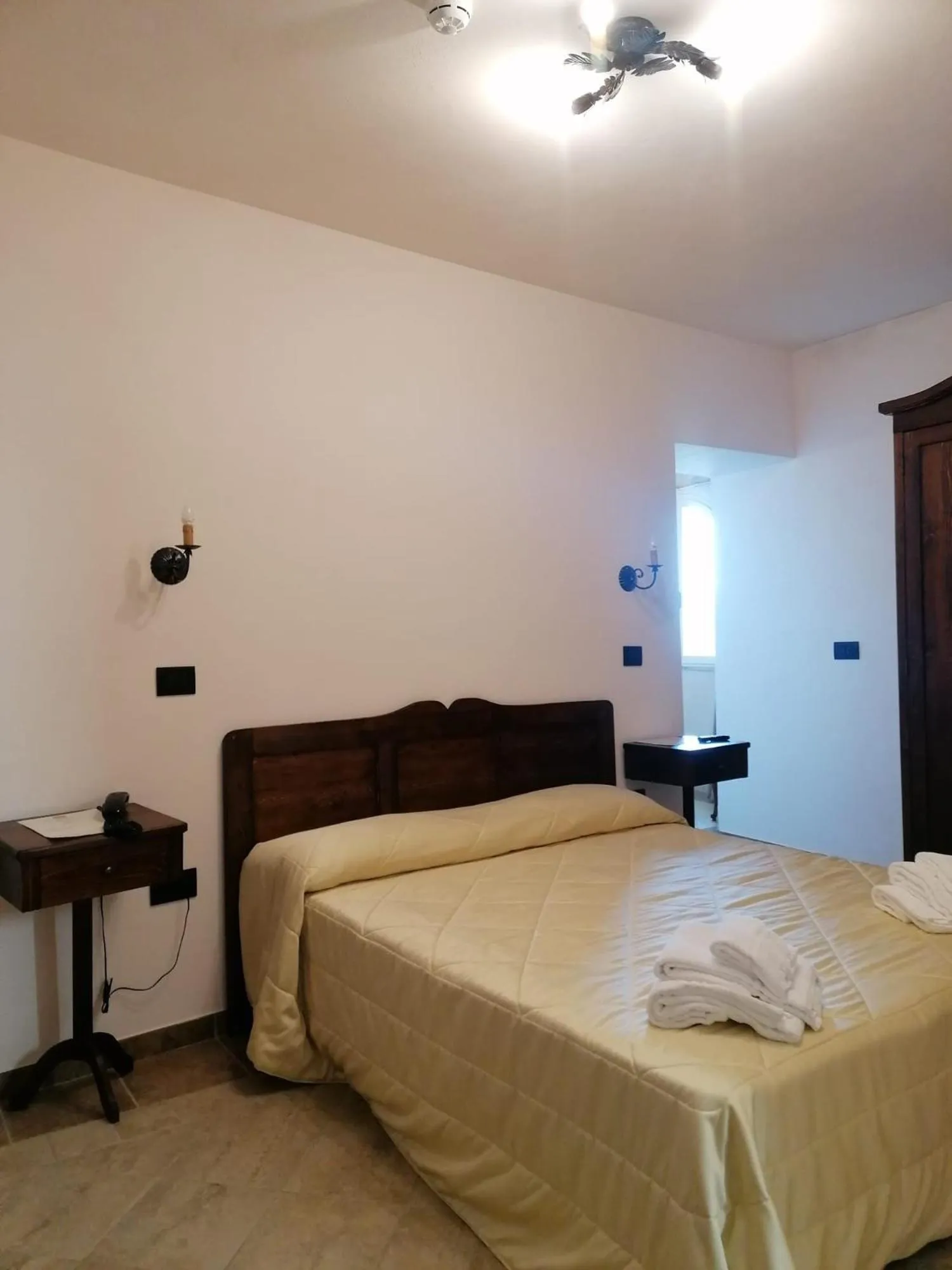 Bed in Palazzo Cestari Hotel