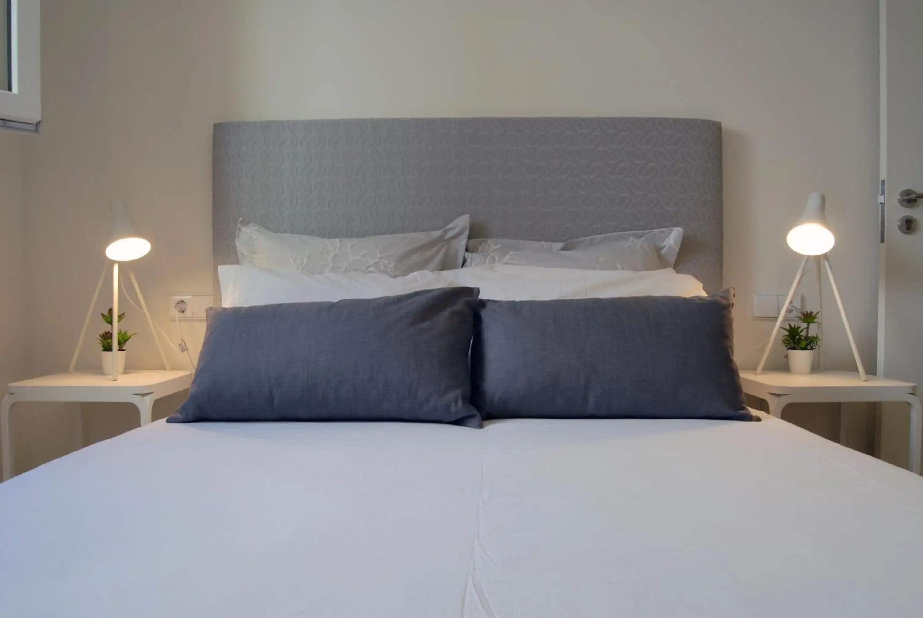 Living room, Bed in Spot Apartments Ceuta Living room, Bed in Spot Apartments Ceuta