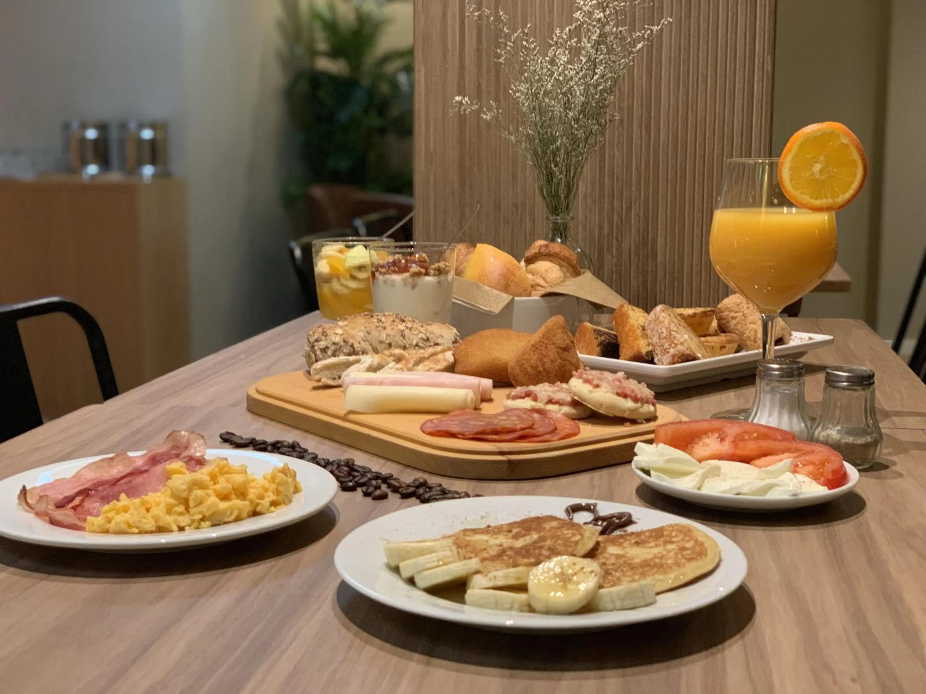American breakfast in Spot Apartments Ceuta