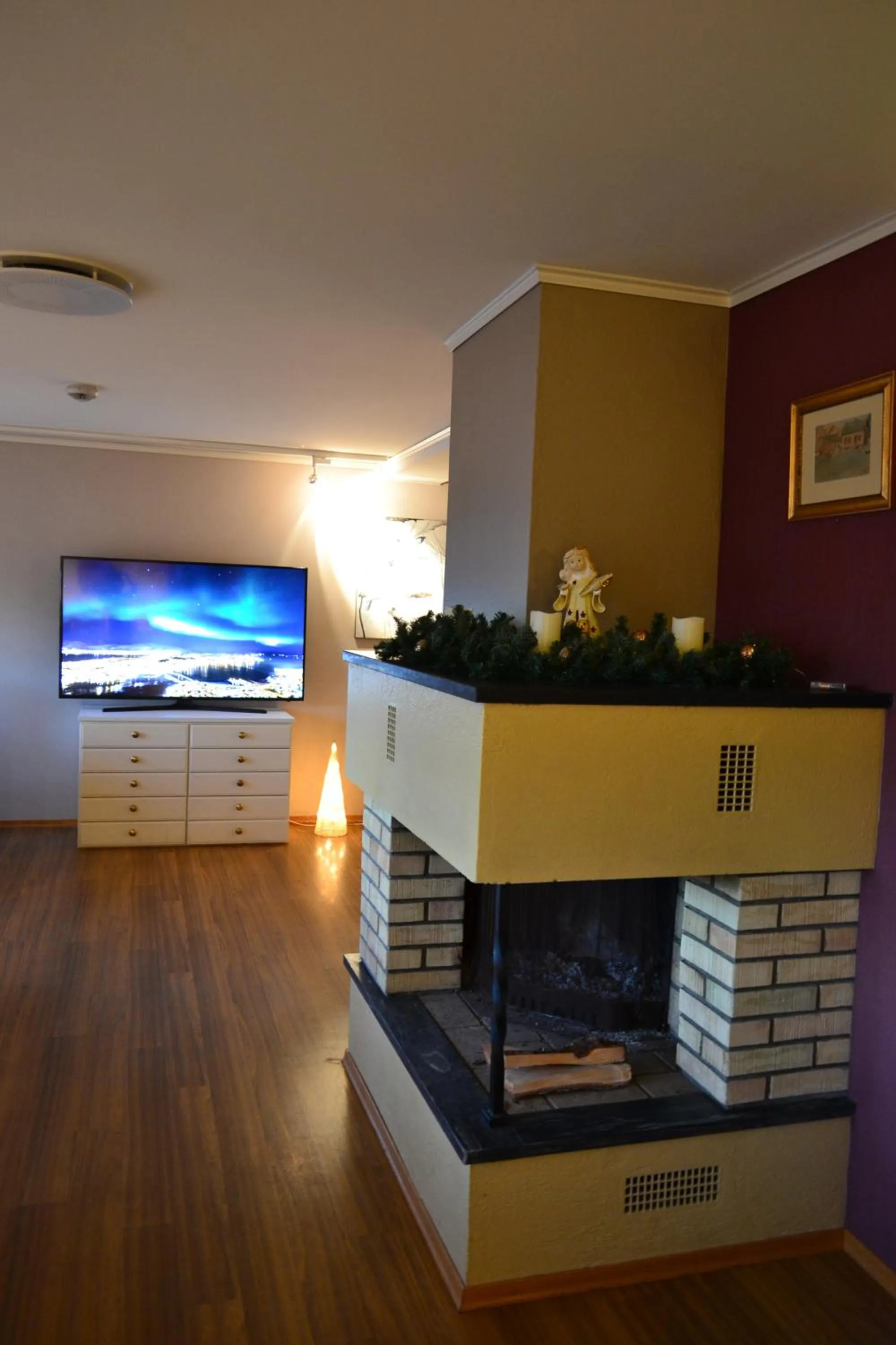 Restaurant/places to eat in VIKEDAL VERTSHUS hotel