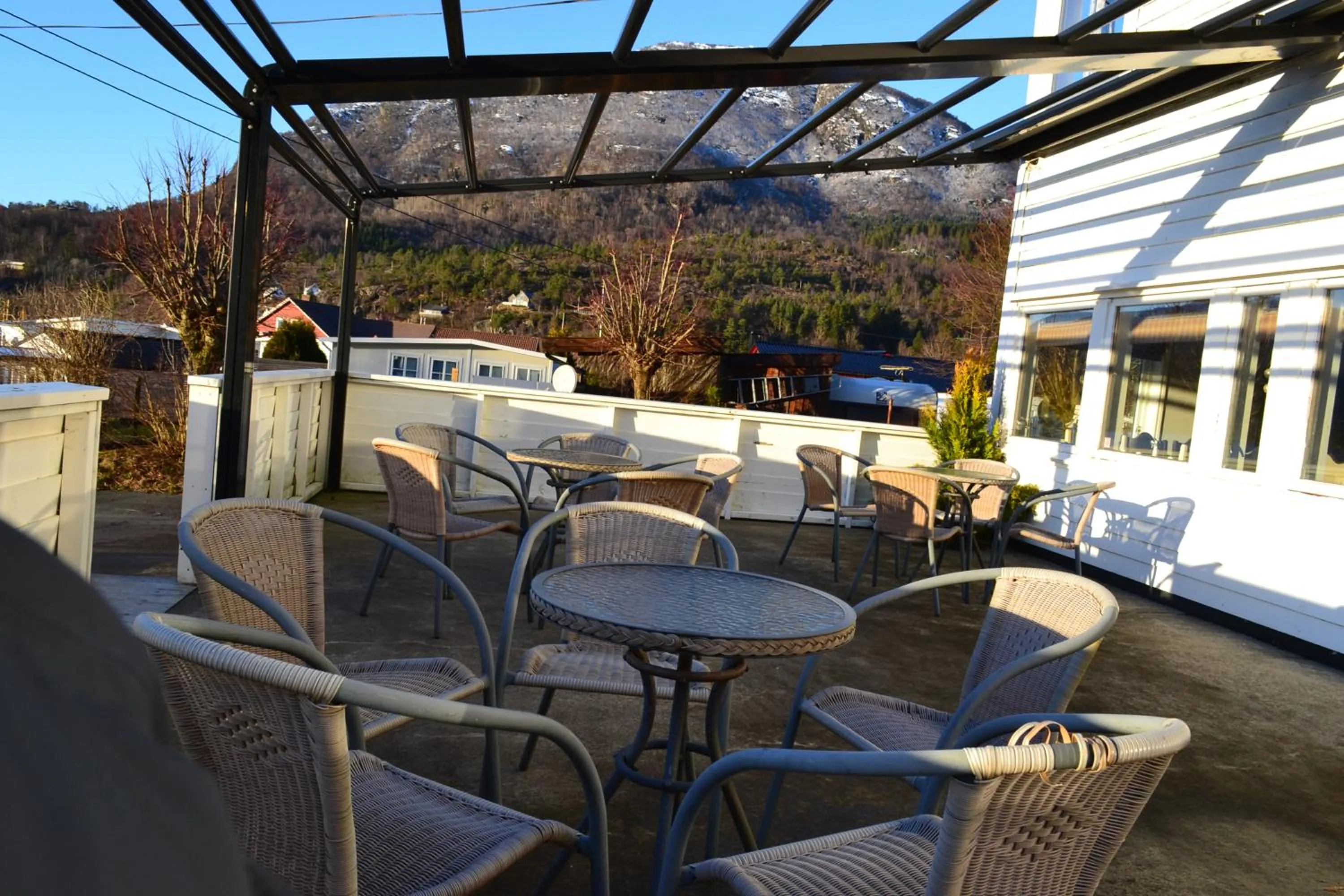 Restaurant/places to eat in VIKEDAL VERTSHUS hotel