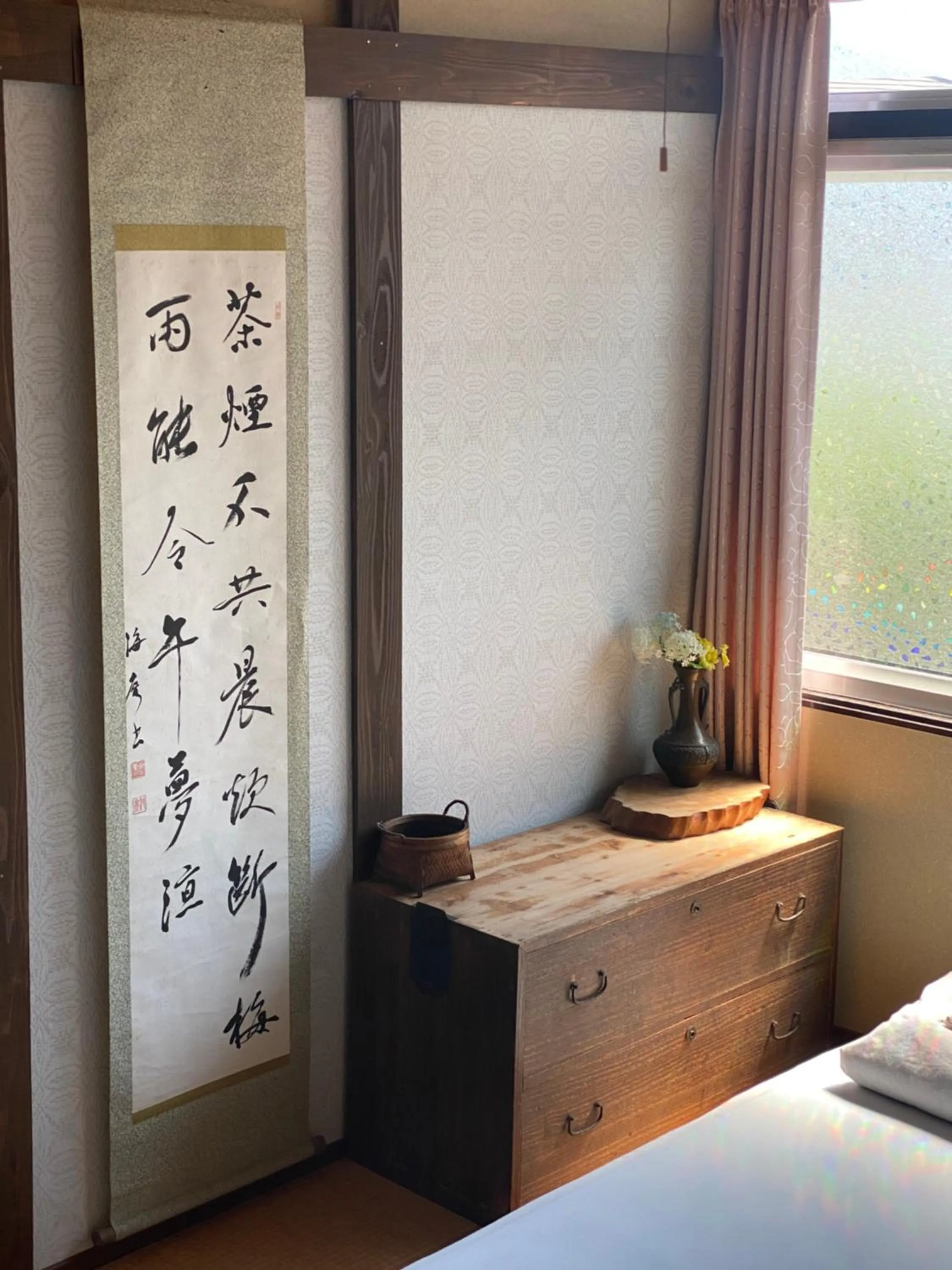 Bed in Shiga Biwa Lake Shanshui House