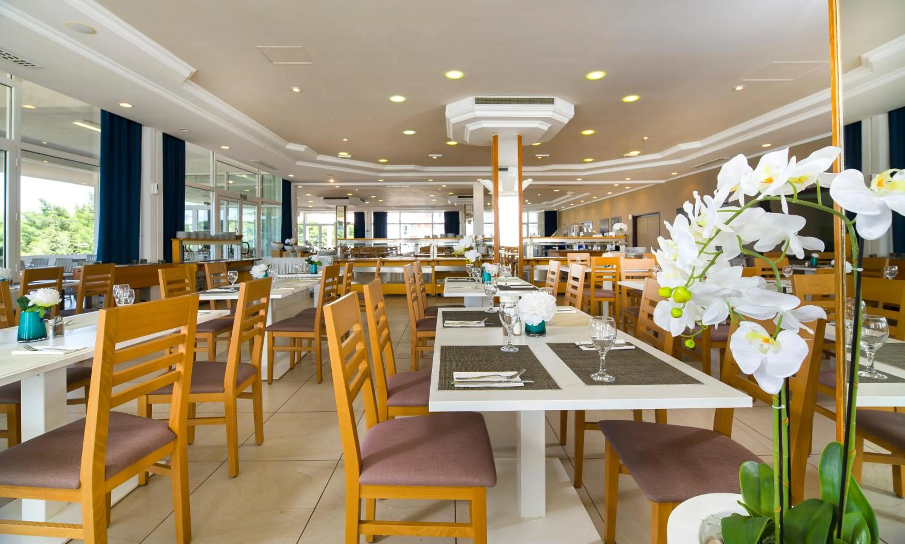 Restaurant/places to eat in Hotel Hvar