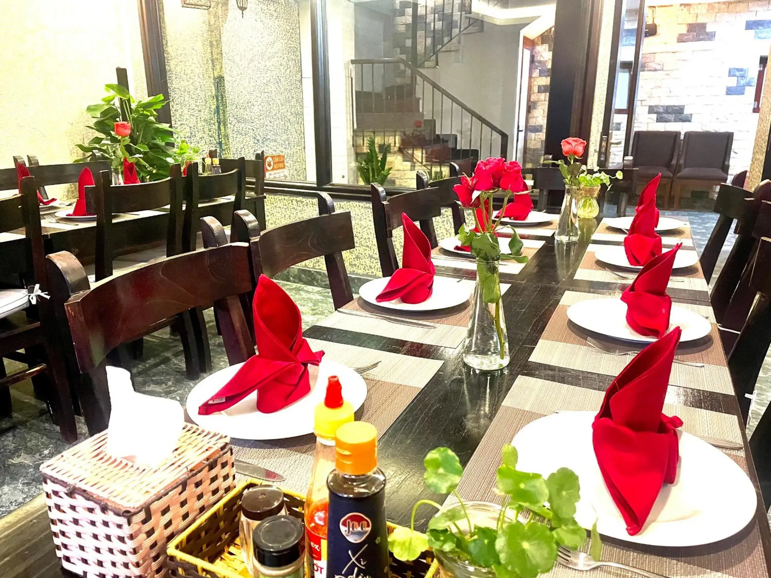 Restaurant/places to eat in Sapa Hills Hotel Restaurant/places to eat in Sapa Hills Hotel