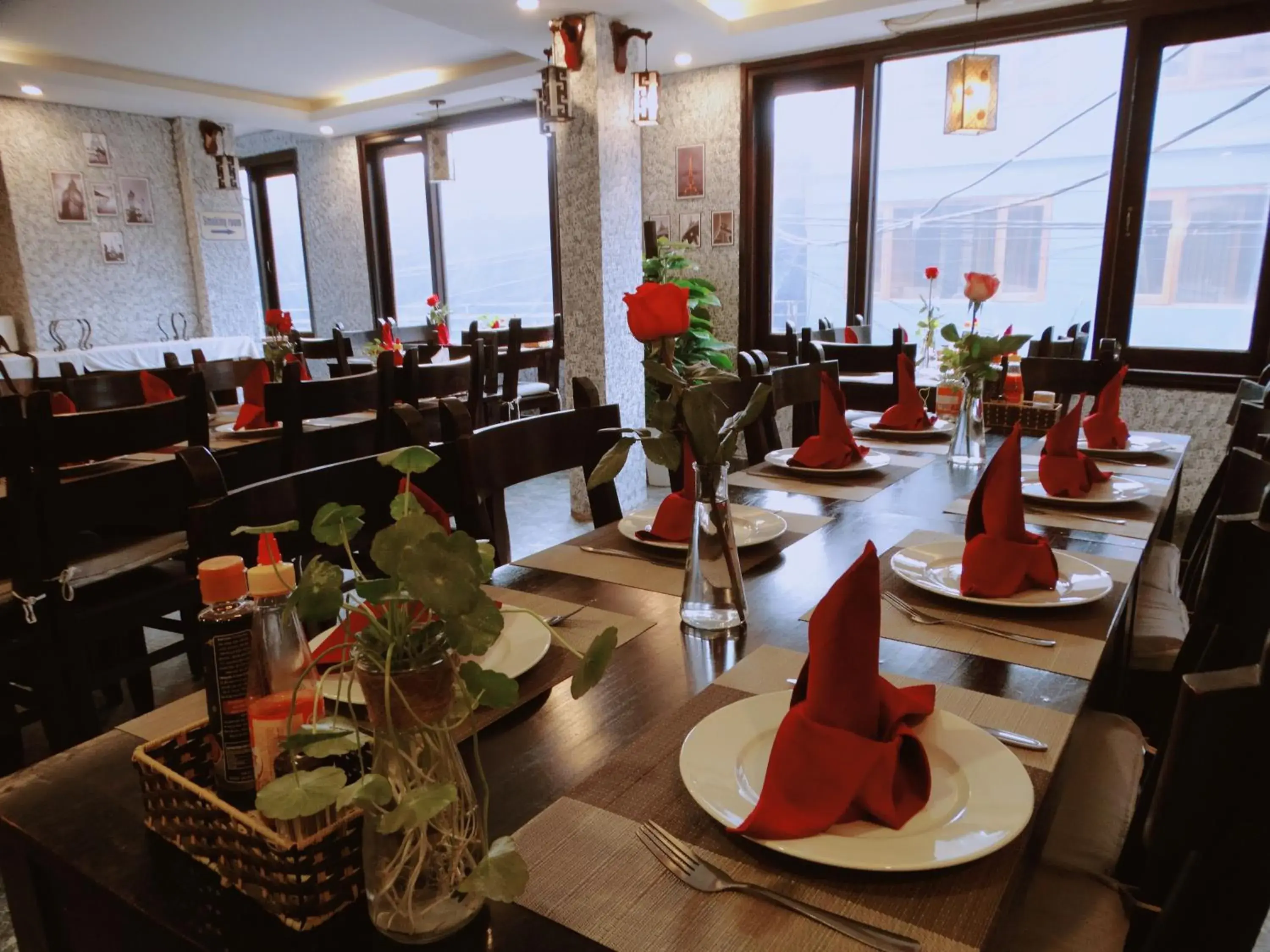 Restaurant/places to eat in Sapa Hills Hotel Restaurant/places to eat in Sapa Hills Hotel