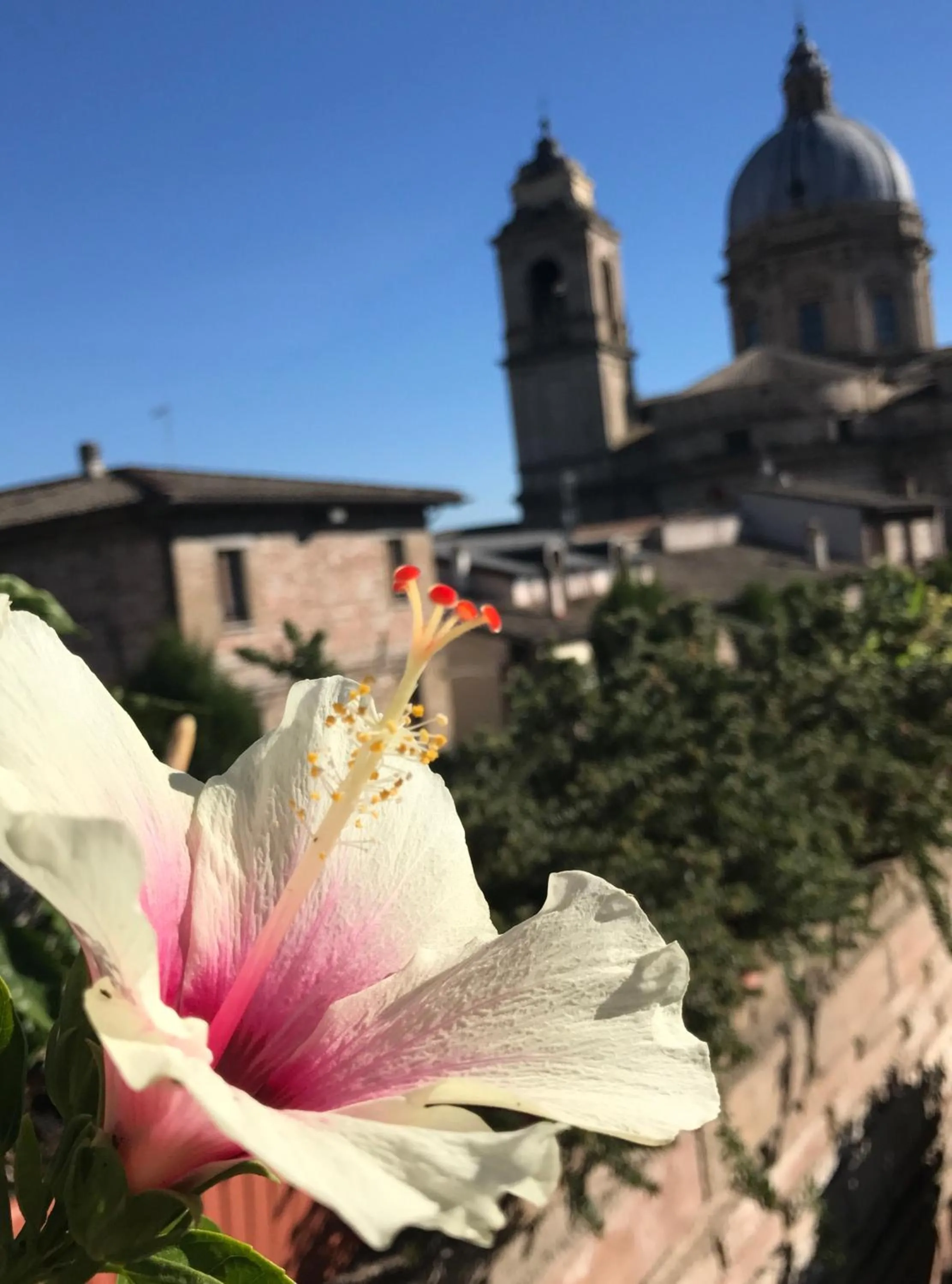 Landmark view in Camere il Cantico