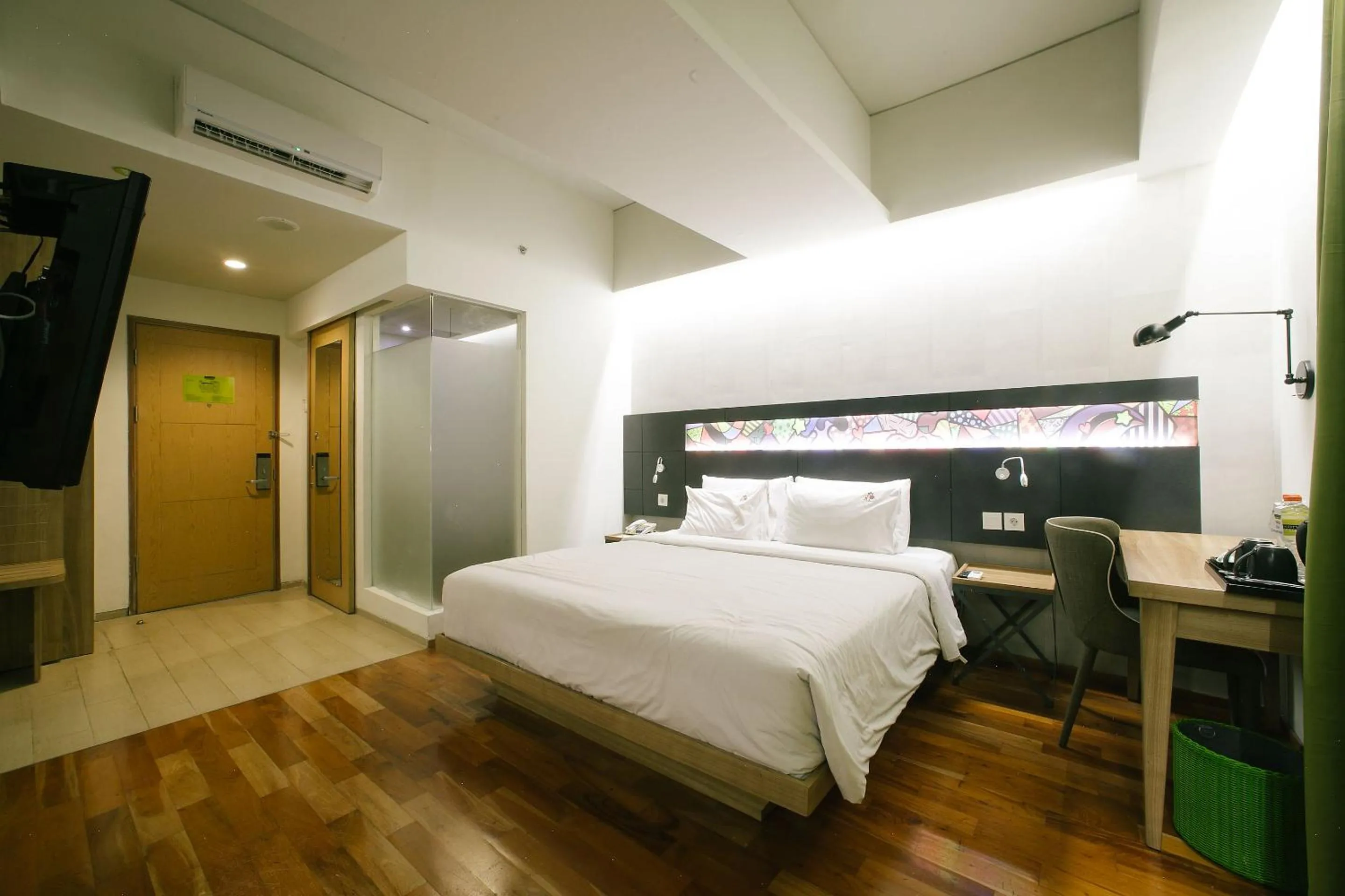 Bed in MaxOneHotels at Dharmahusada Surabaya