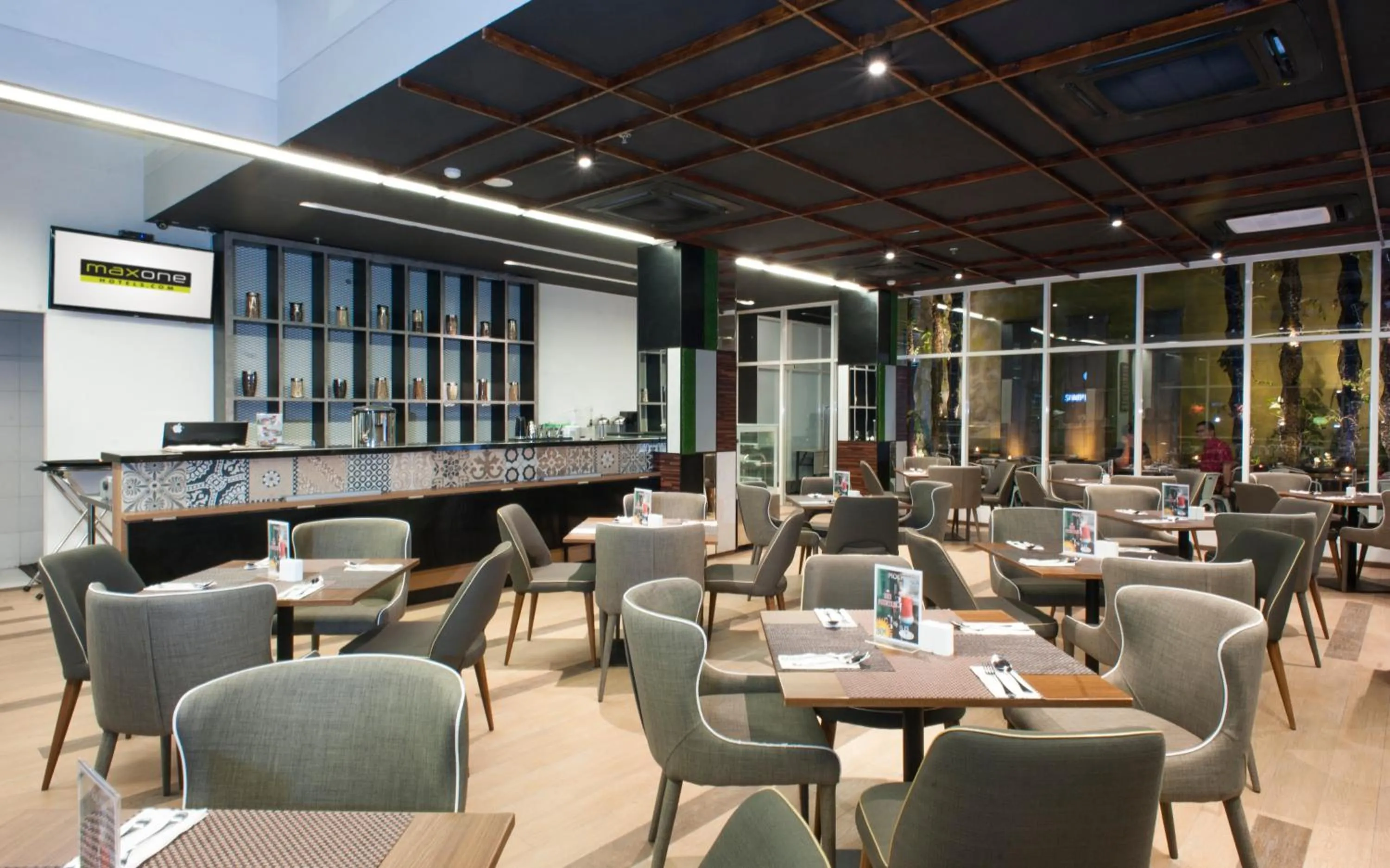 Breakfast in MaxOneHotels at Dharmahusada Surabaya