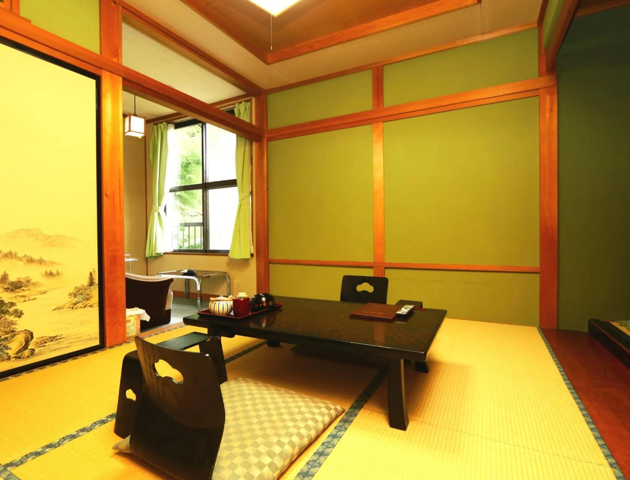 Photo of the whole room in Miyamaso