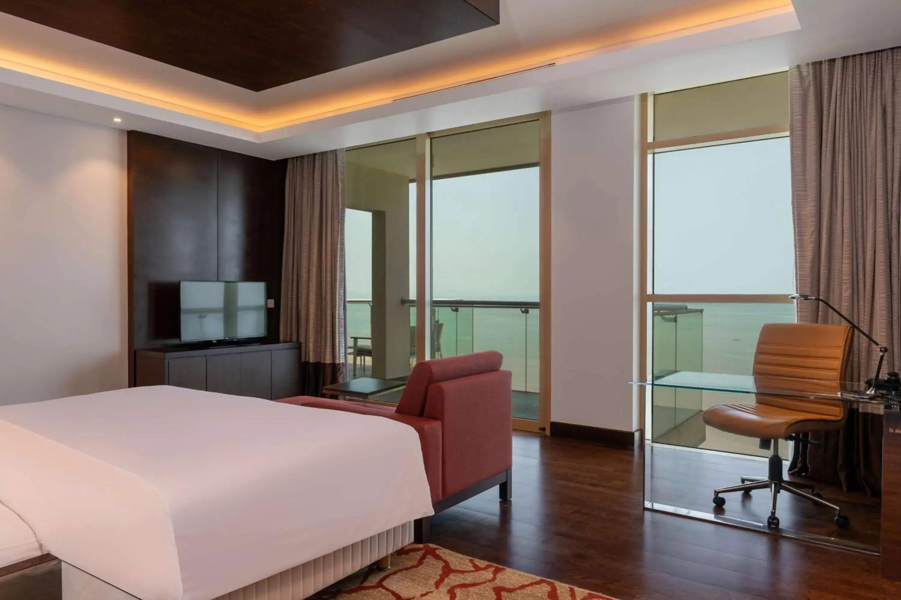 Presidential Suite - Balcony and Ocean View in Radisson Blu Hotel, Conakry Presidential Suite - Balcony and Ocean View in Radisson Blu Hotel, Conakry