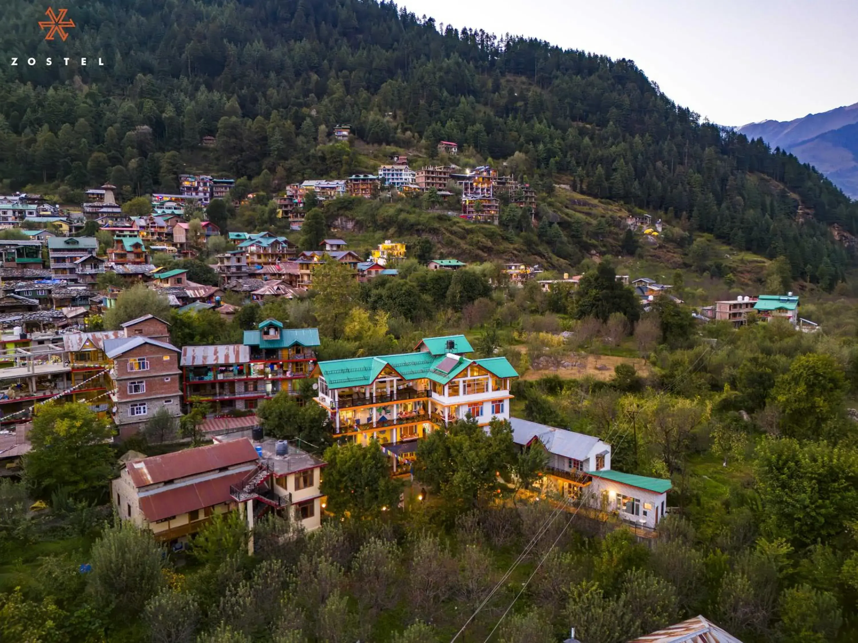 Property building in Zostel Old Manali Property building in Zostel Old Manali